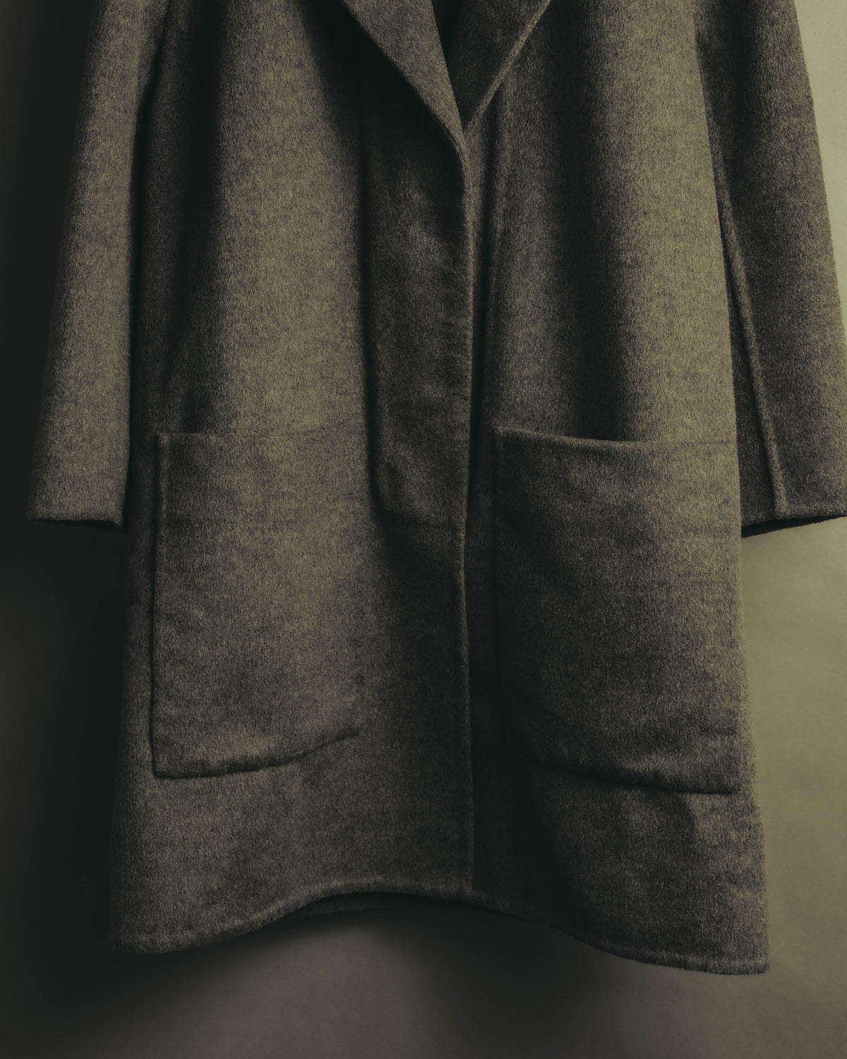 “BALENCIAGA” 00’s-10’s Wool angora wide-lapel coat