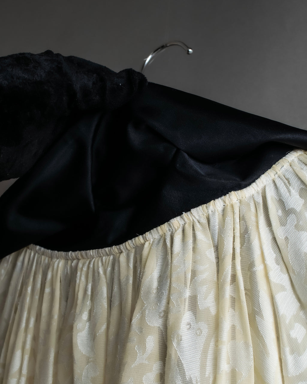 "Christian Dior" Jacquard balloon sleeve dress pullover