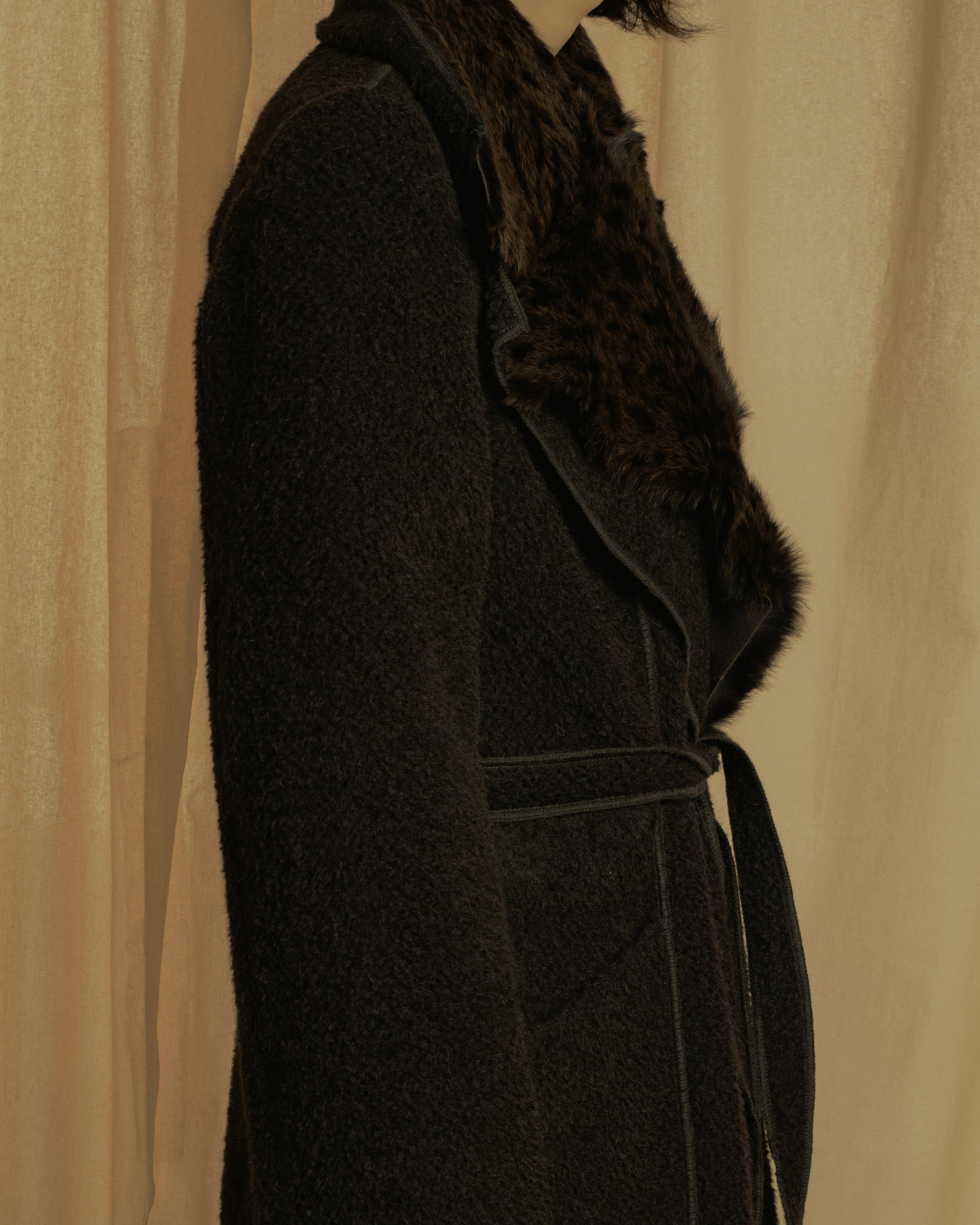 "FENDI" 90’s-00’s Sculptural belted leopard cat fur collar alpaca coat