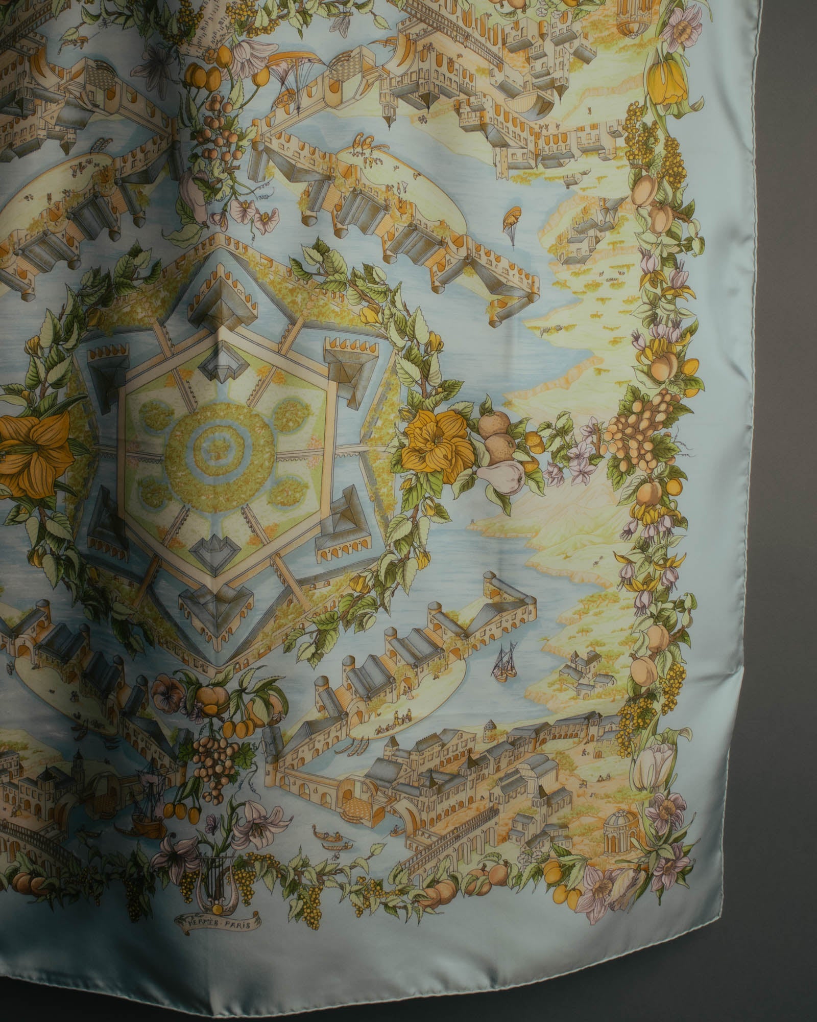 "HERMÈS" 00's Au pays de cocagne silk scarf