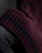 "MAISON MARGIELA"
20AW burgundy color V-neck knit