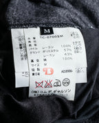 "tricot COMME des GARCONS" 
Double-breasted reversible fur tailored coat