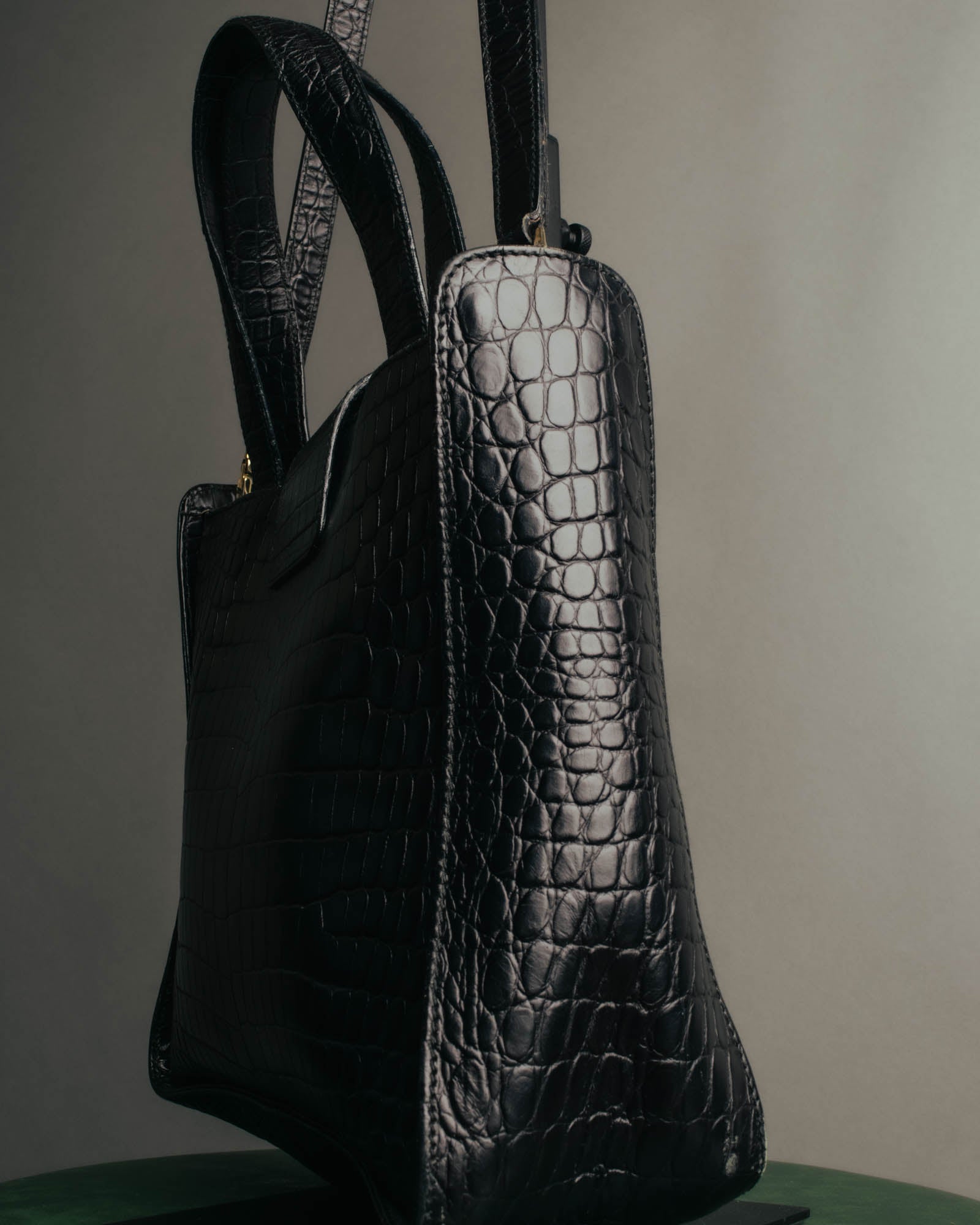 "Salvatore Ferragamo" 90's-00's Croc embossed leather shoulder bag