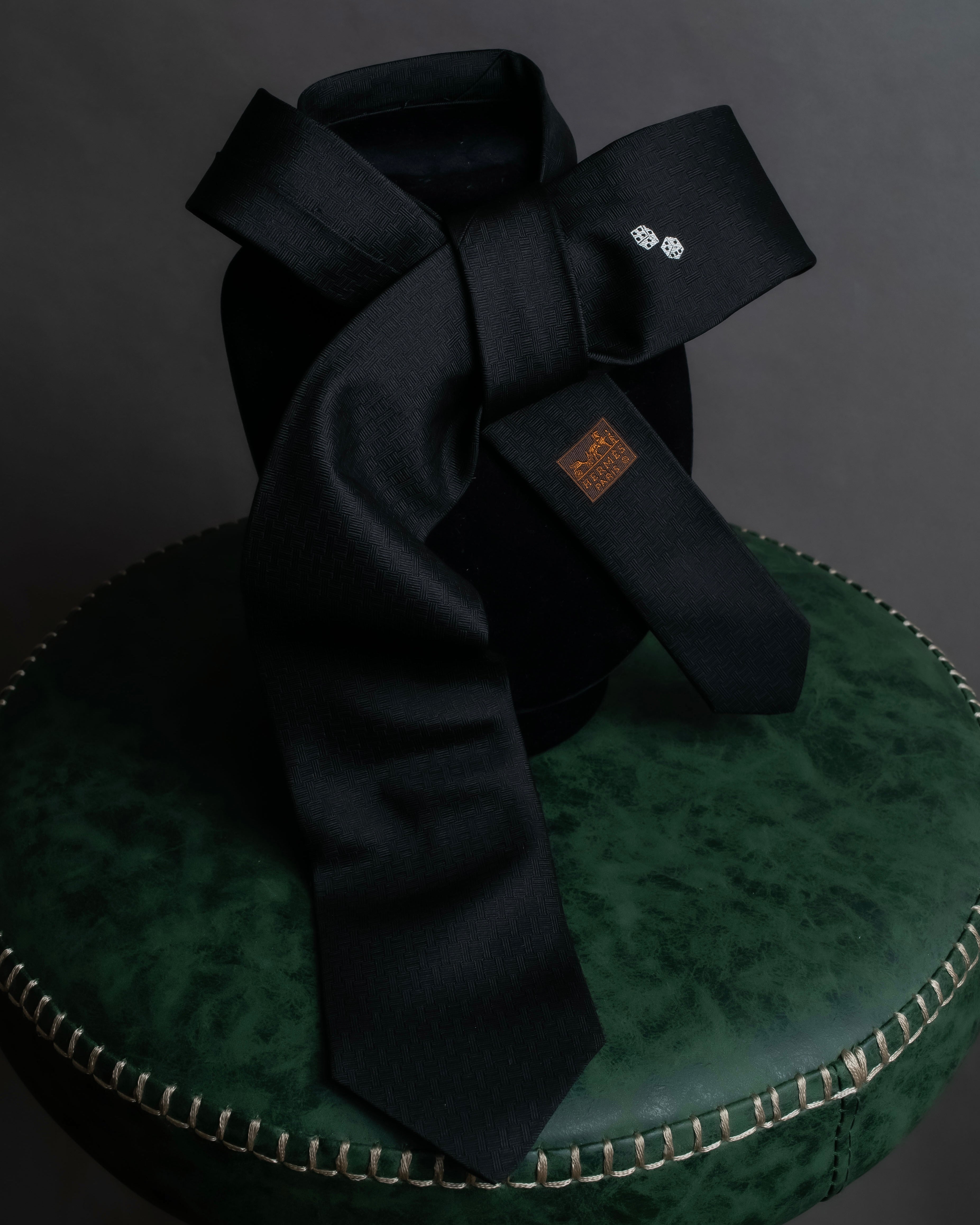 "HERMES" Dice embroidery design silk neck tie