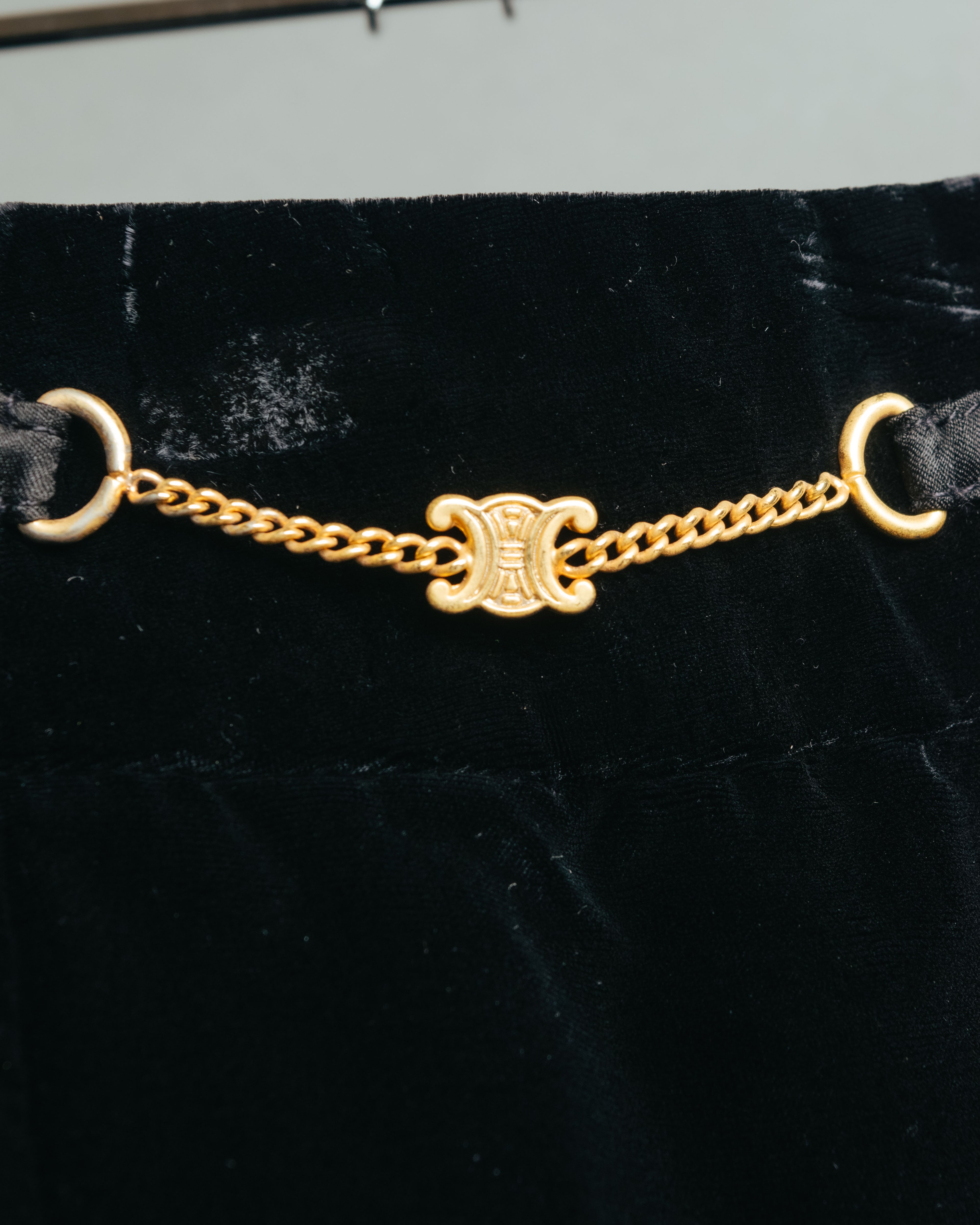 -SPECIAL- “CELINE” 80’s-90’s velvet frilled chain setup