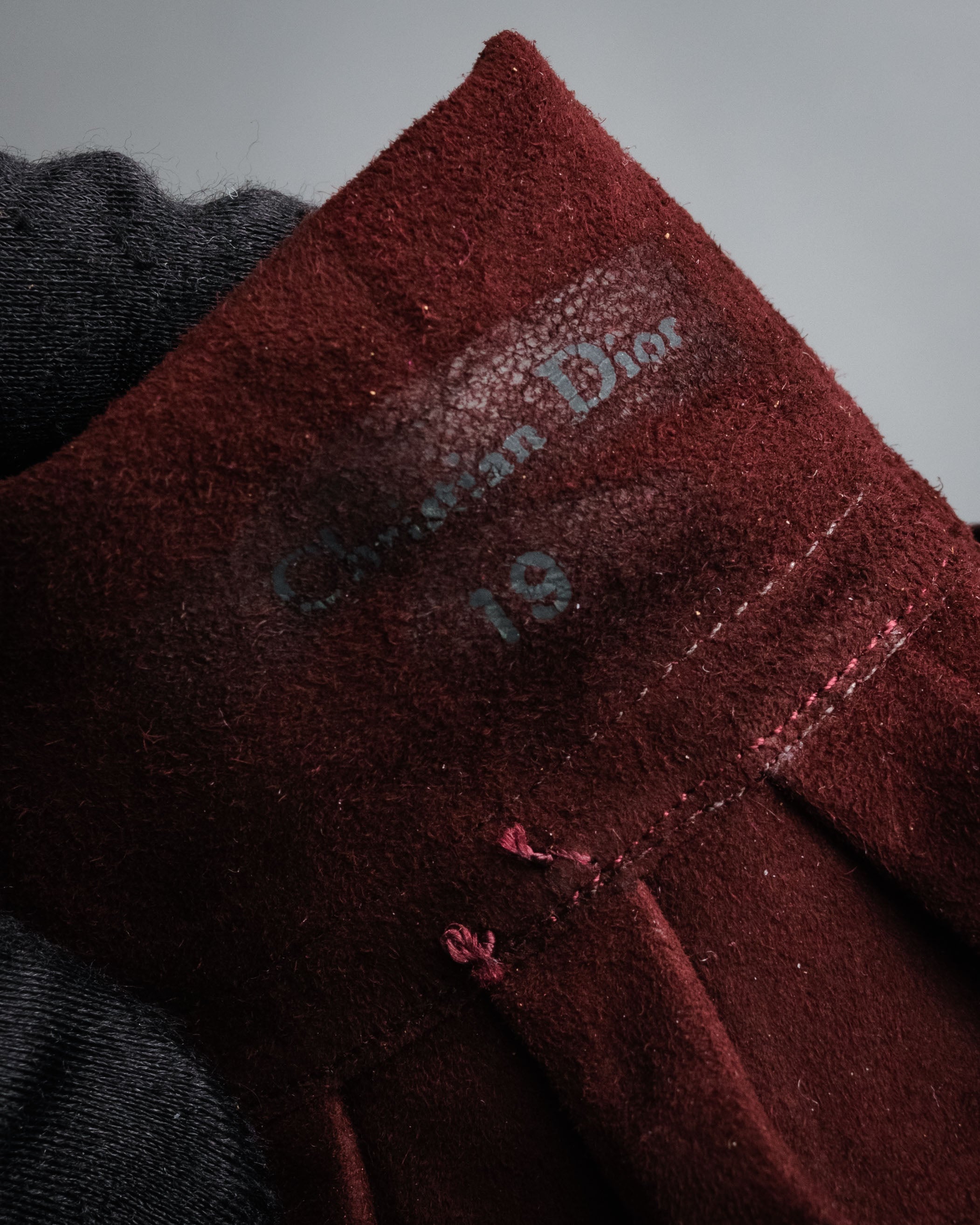 “Christian Dior” 1980’s-90’s Bow detailed leather gloves