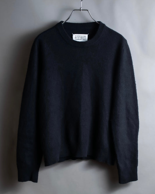 "MAISON MARGIELA" Leather elbow patch design wool knit