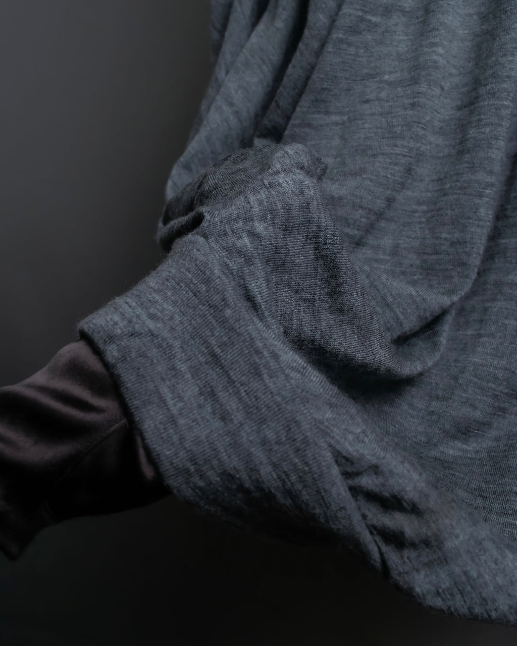 "JUNYA WATANABE COMME des GARCONS" 2008AW Collection Pieces Connected arms design knit