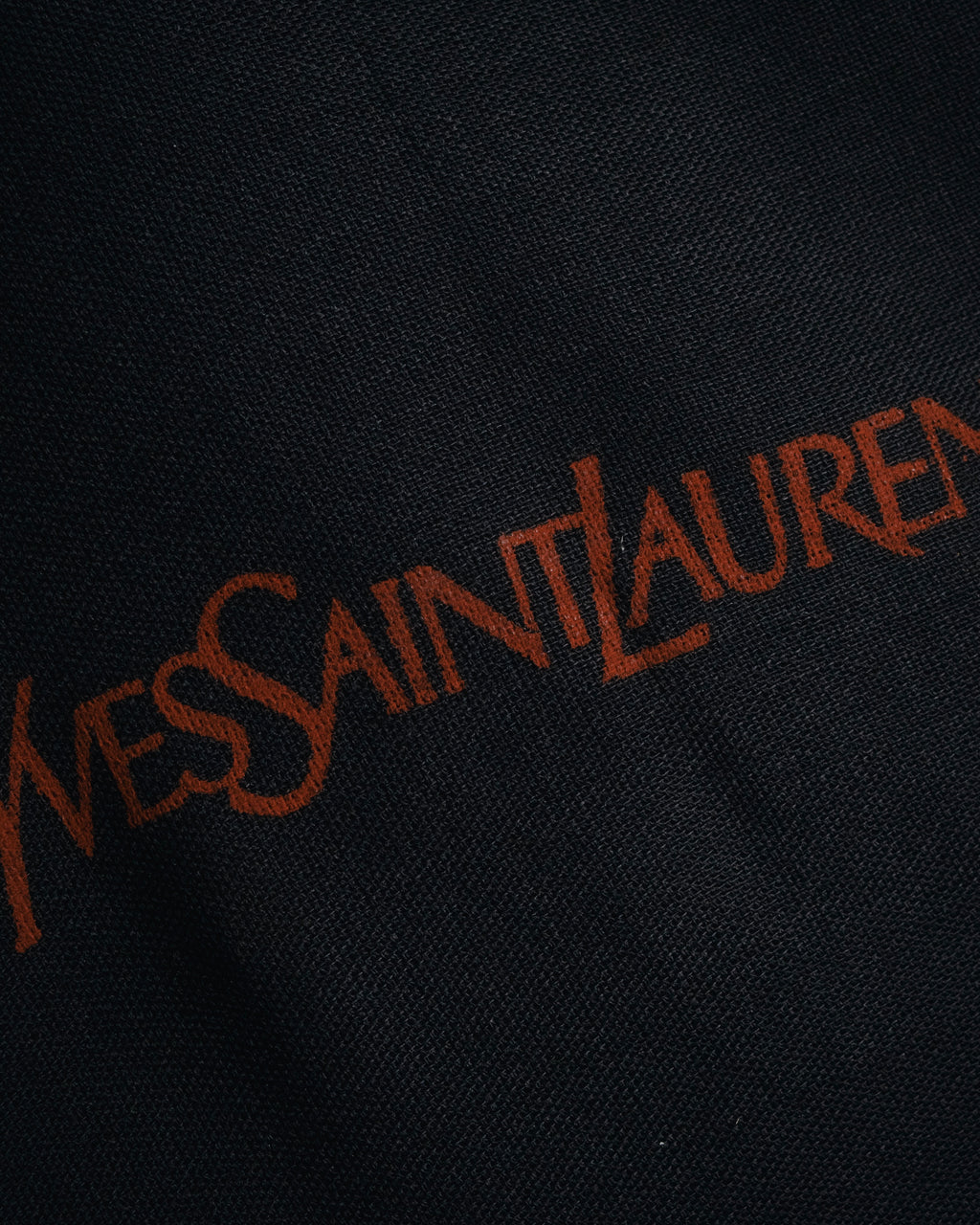 Bolso de cuero con diseño acolchado de diamantes de Yves Saint Laurent de los años 80-90