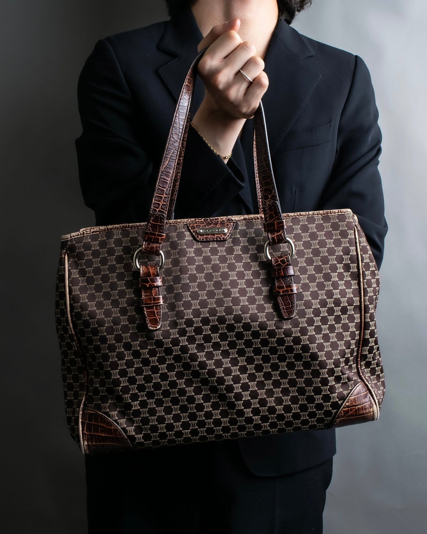 "CELINE" Macadam pattern crocodile switching one handle bag