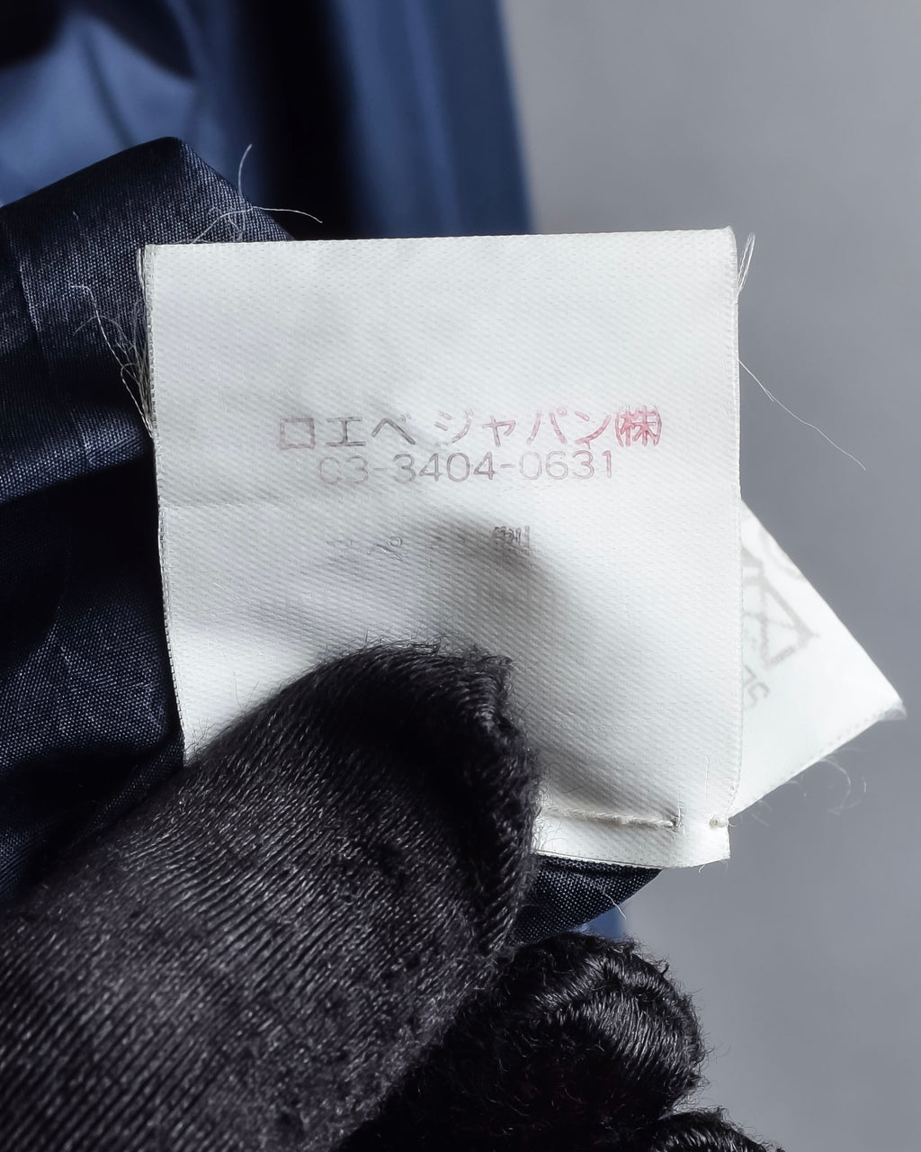 "LOEWE" 90's-00's Fly front silk shirt