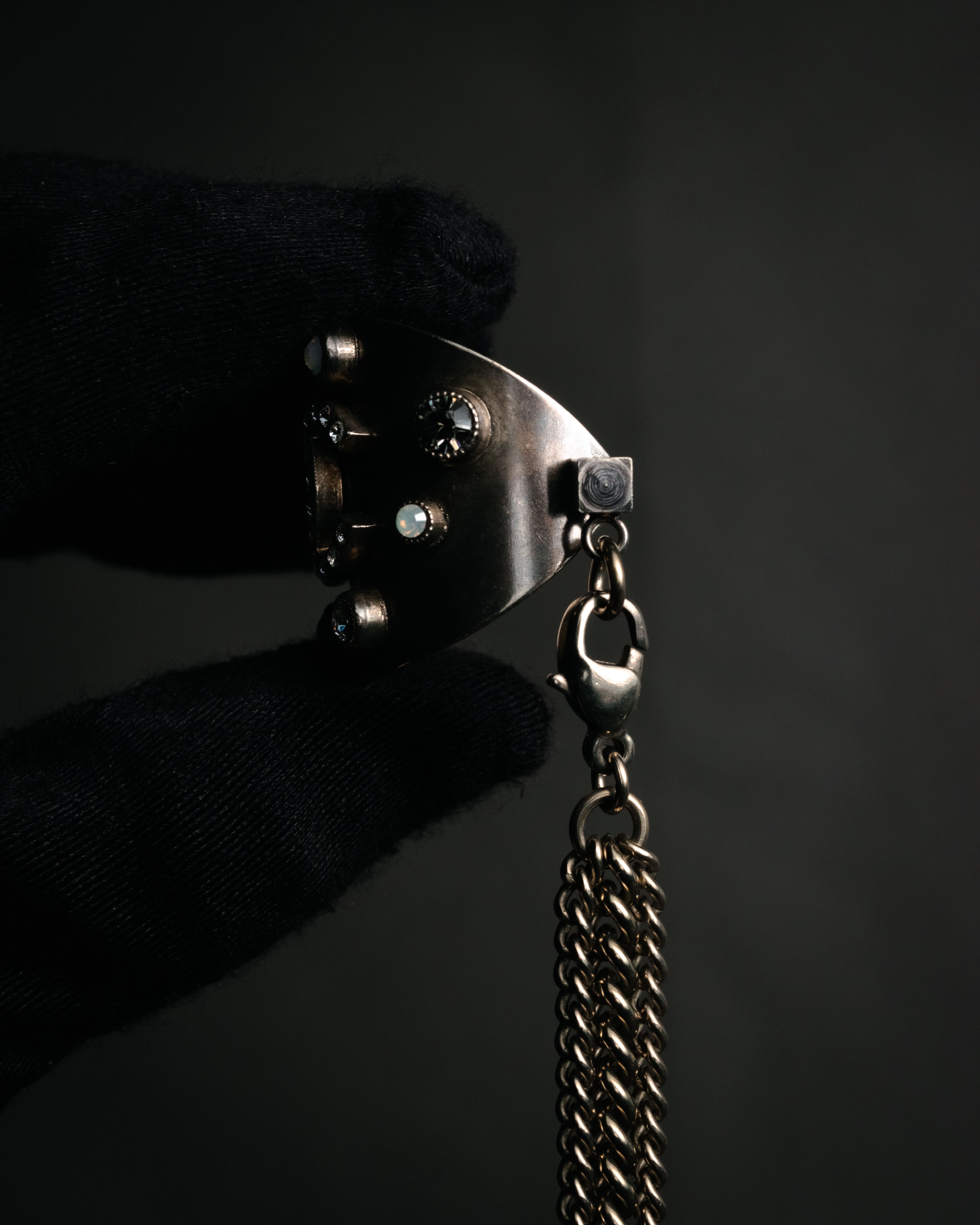 –SPECIAL– “CHANEL” 2005 Spring crystal CC chain majeste