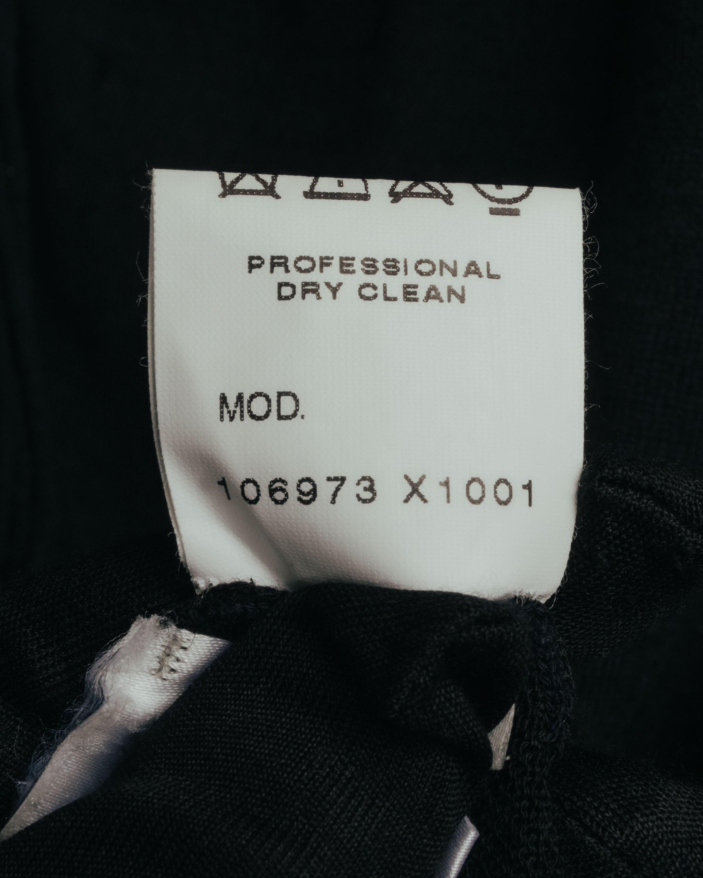 “GUCCI” 2001-2004 Tom Ford era gathered wool fringe knit top