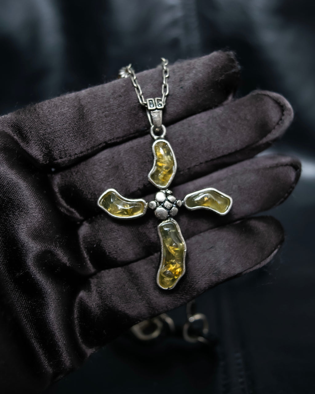 “Dolce&amp;Gabbana” Yellow crystal cross chain necklace