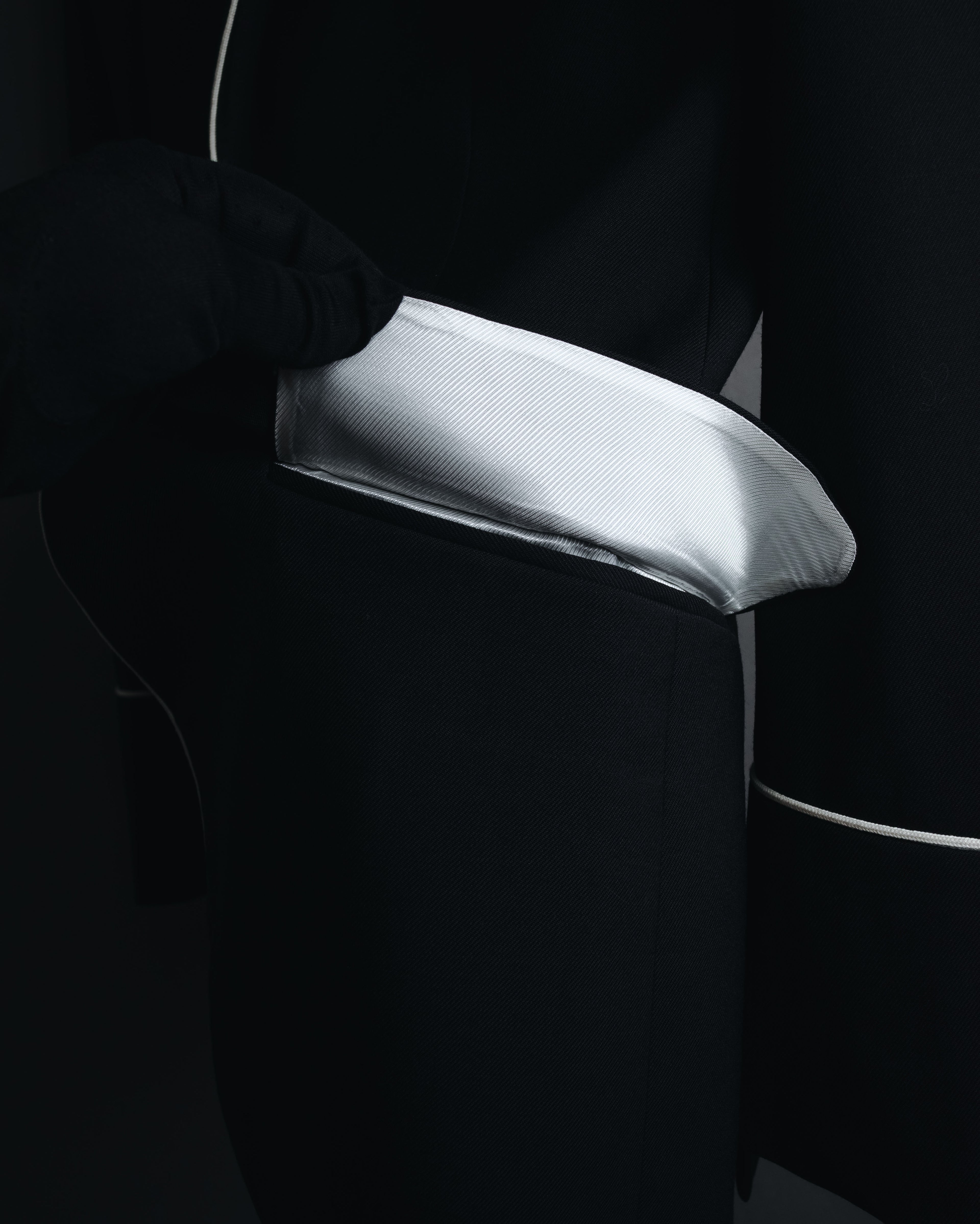 "GUCCI" 2015-2016 Piped tailored blazer