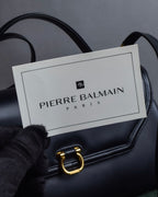 "PIERRE BALMAIN" Horizontal design grain leather 2way shoulder bag