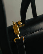 “Salvatore Ferragamo” 90’s-00’s Gancini leather top handle shoulder bag