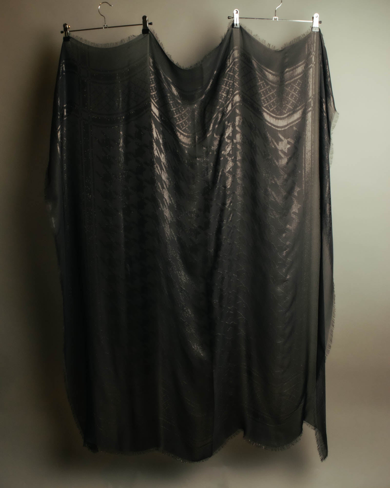 -SPECIAL- “GUCCI” 2013’s-2016’s Metallic jacquard silk stole