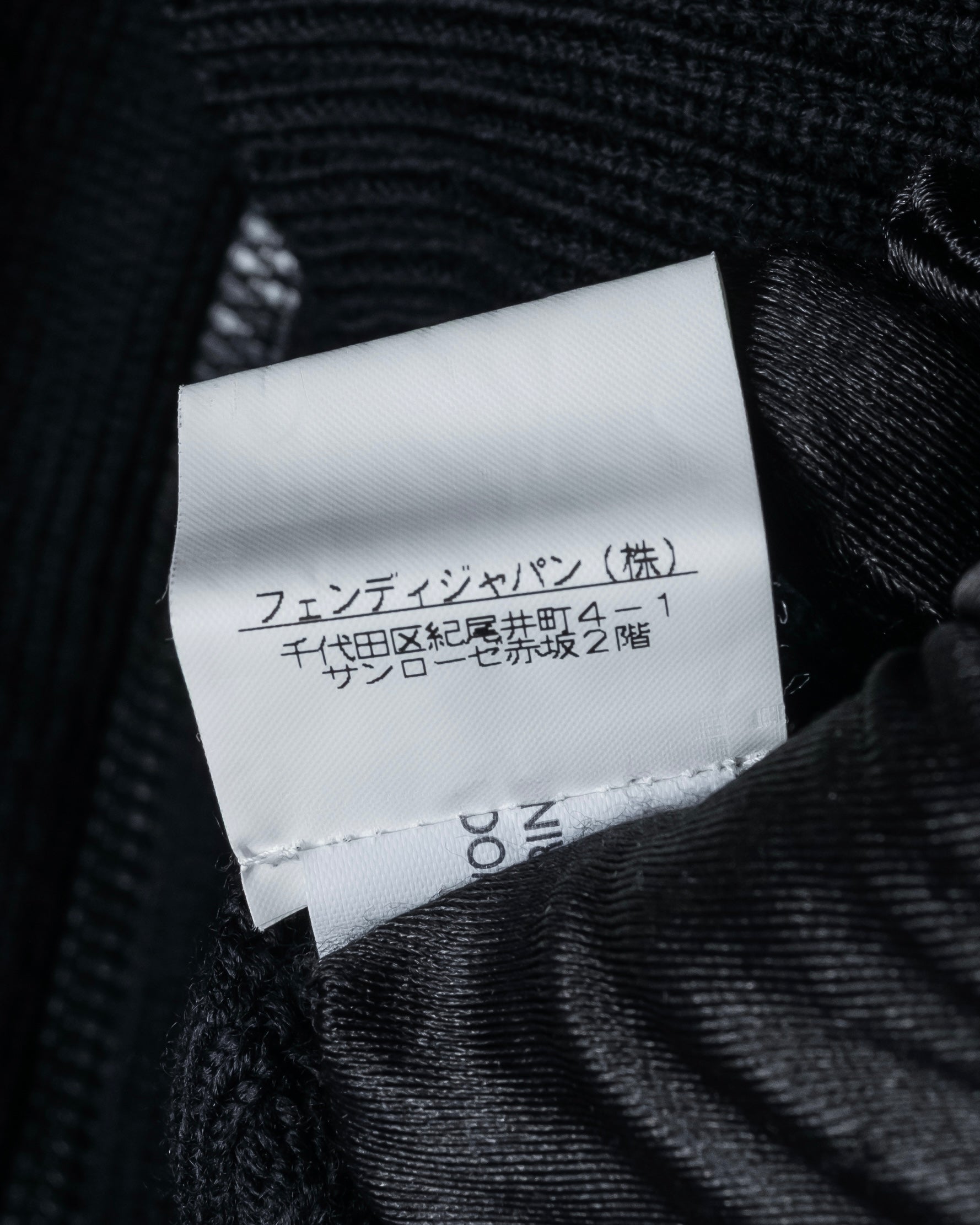 "FENDI" Raglan sleeves short length zip-up knit