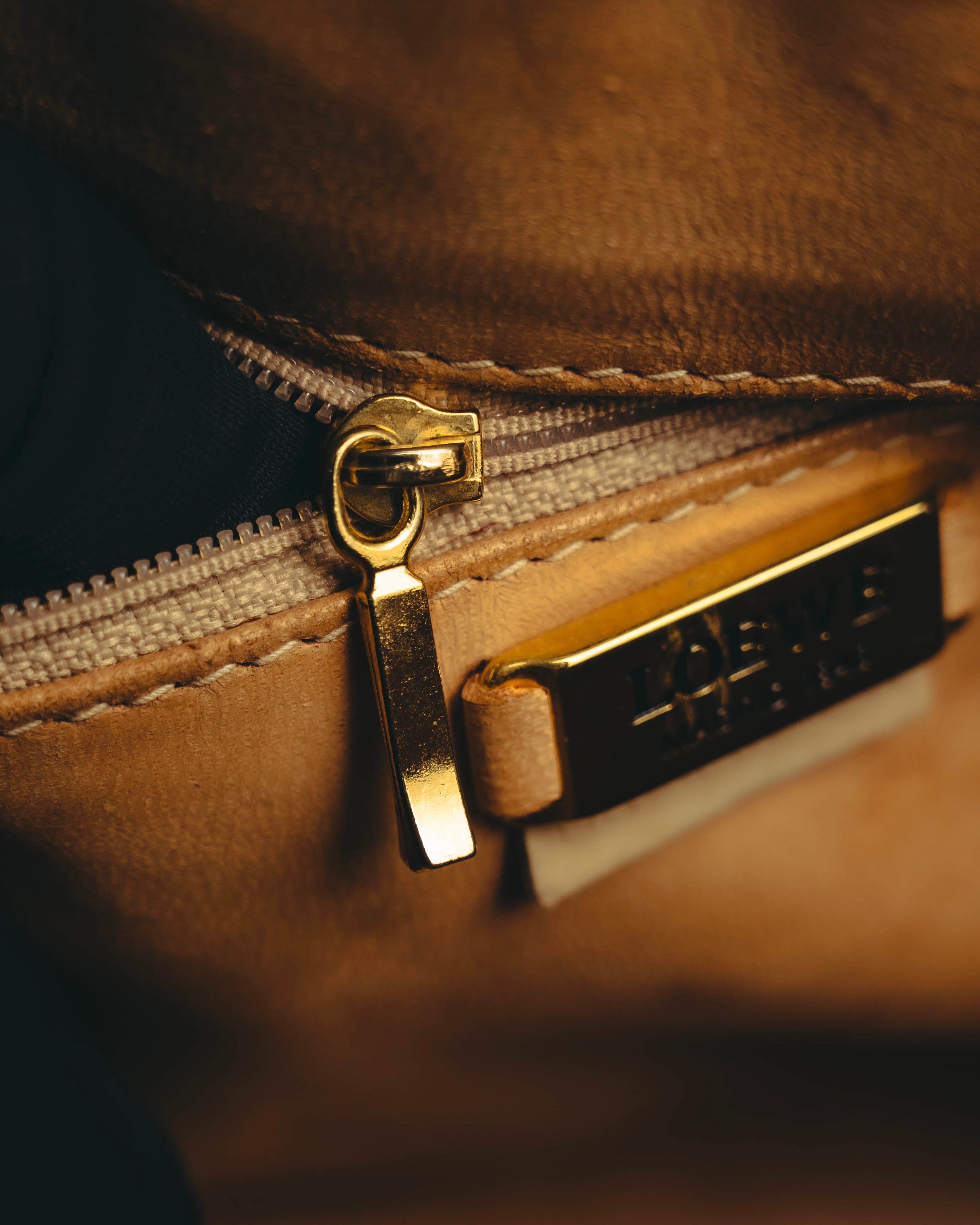 "LOEWE" 80's-90's Classic ostrich leather top handle handbag