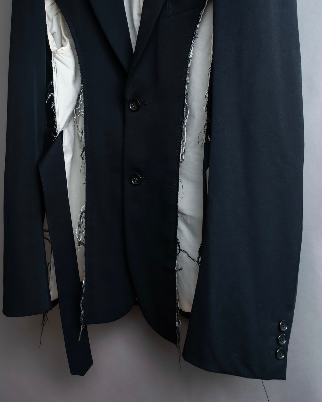 "COMME des GARCONS HOMME PLUS" 17AW Cutting design belted tailored jacket