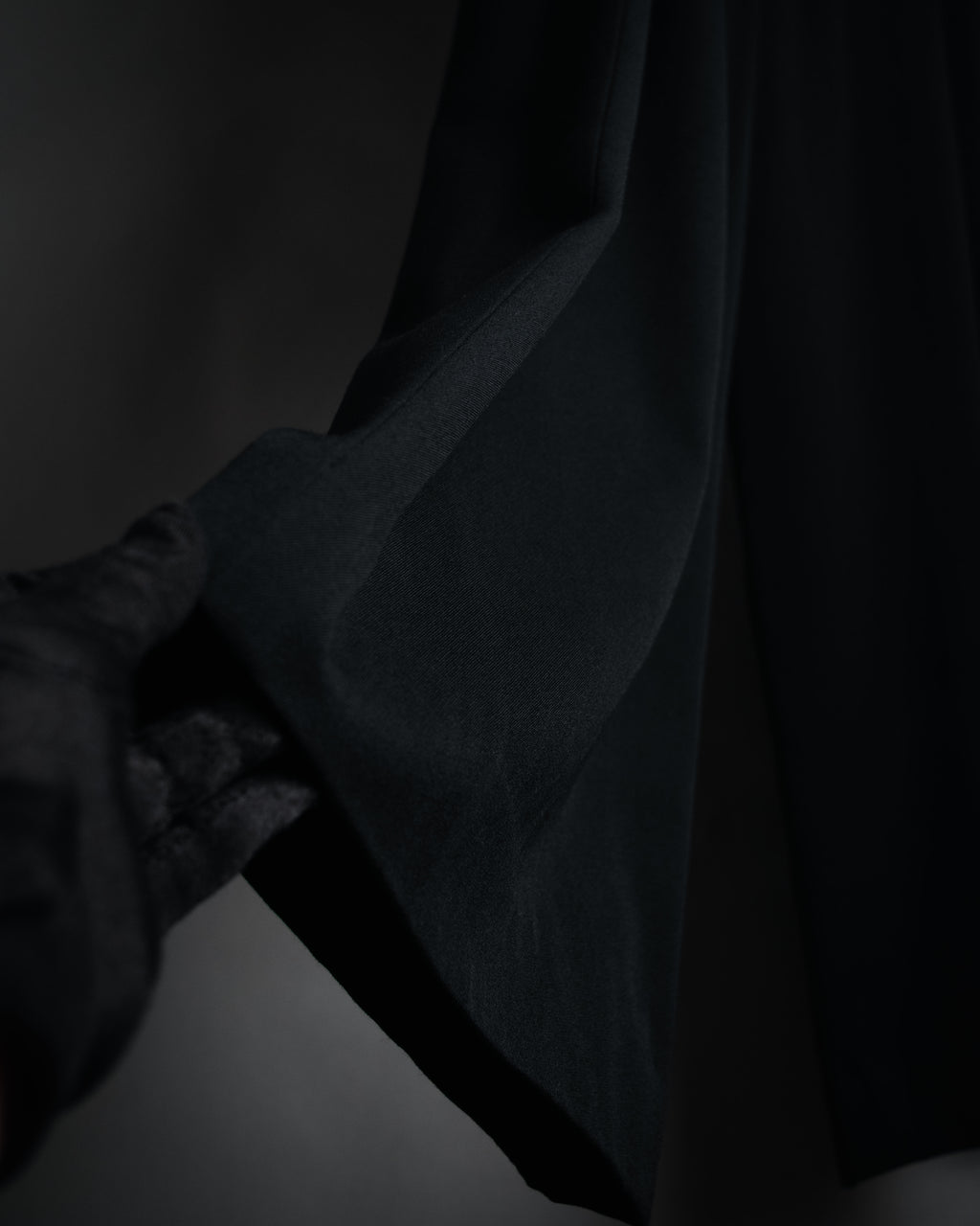 –SPECIAL– “CHANEL” 97AW Wide tuck trousers