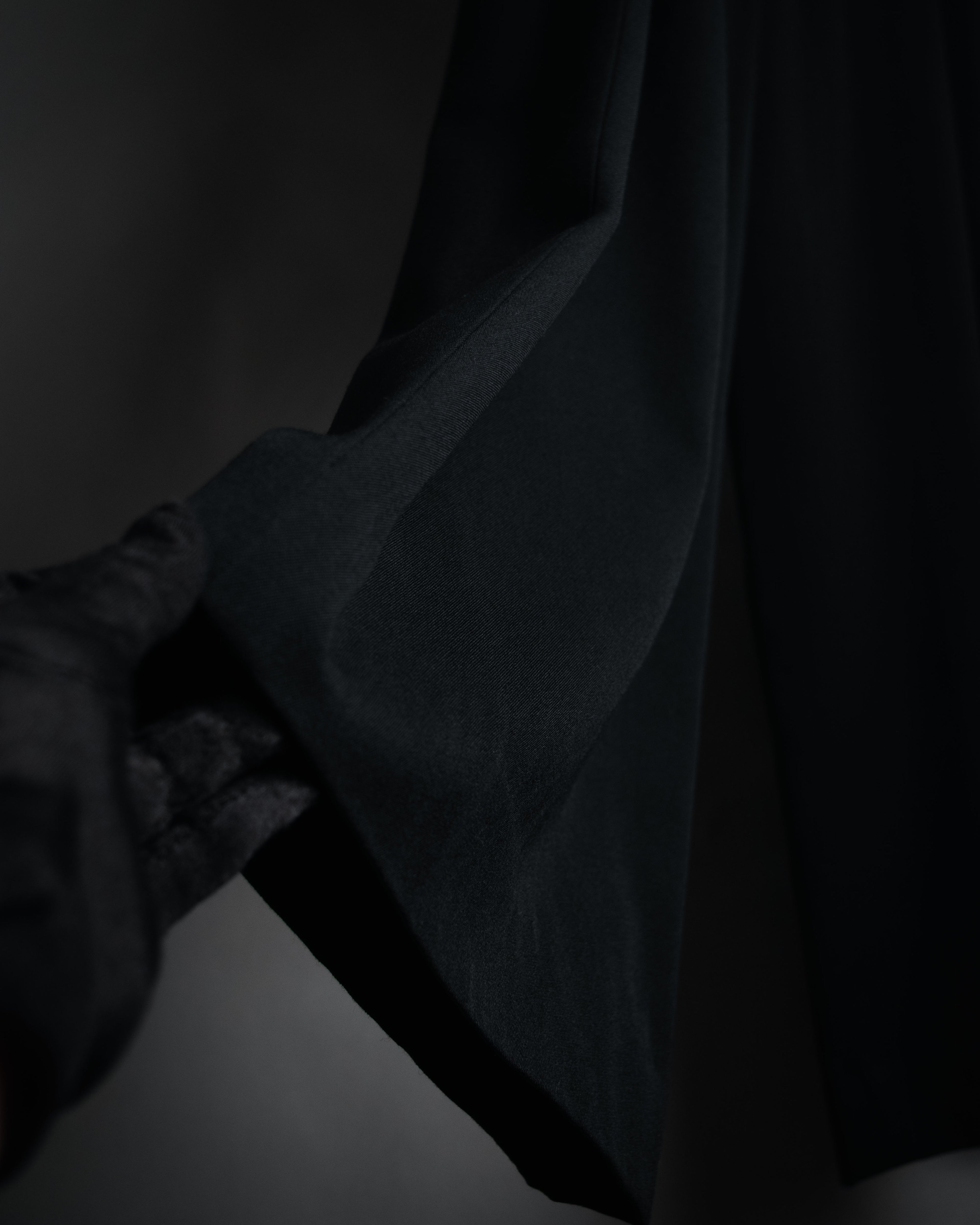 –SPECIAL– “CHANEL” 97AW Wide tuck trousers