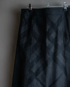 "BURBERRY" Tone-on-tone check pattern flared skirt