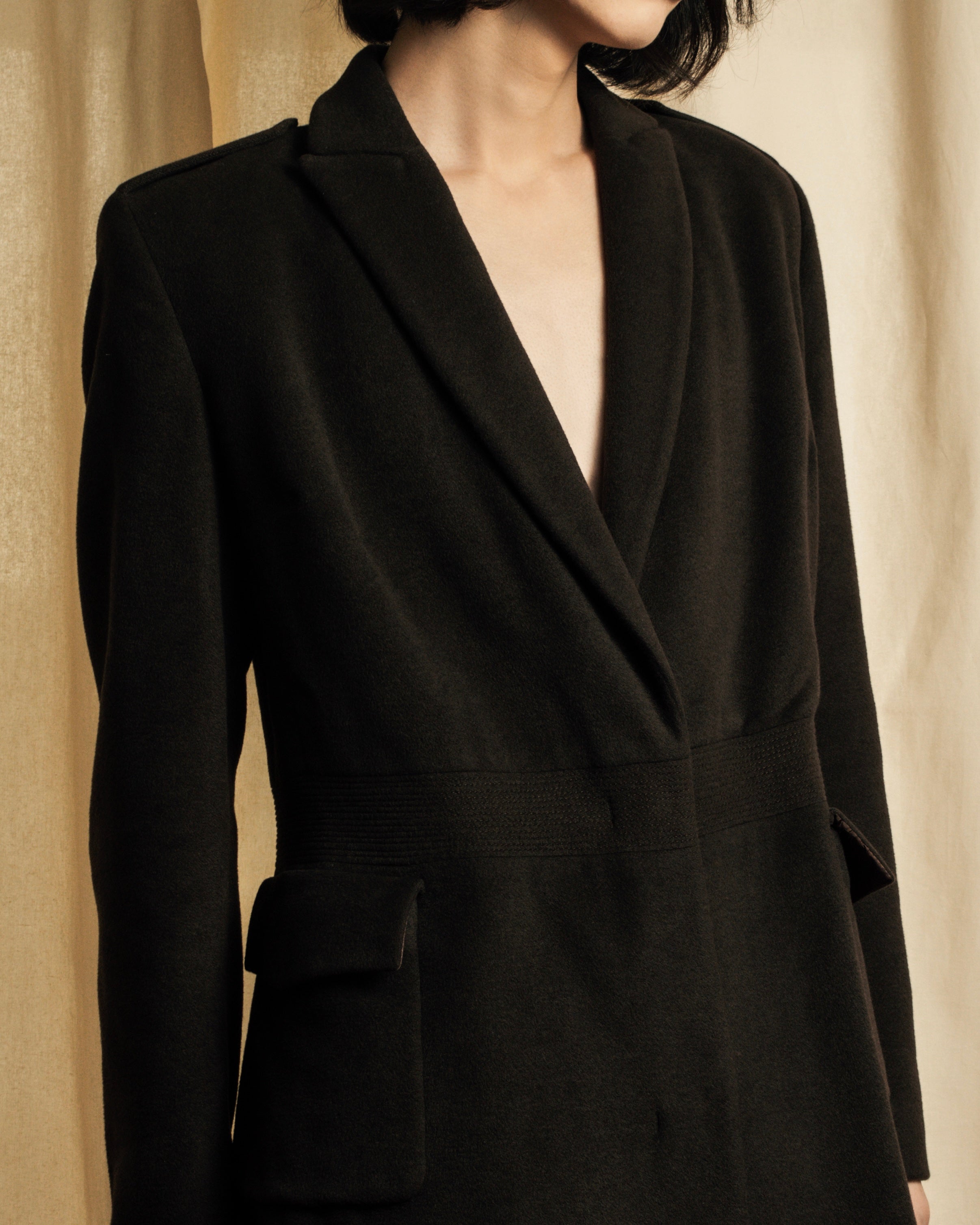 "VALENTINO" Shaped silhouette mocha brown chester coat