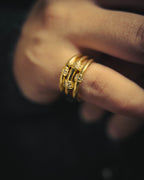 -SPECIAL- “Christian Dior” 80’s-90’s vintage 18k diamond multi-band ring