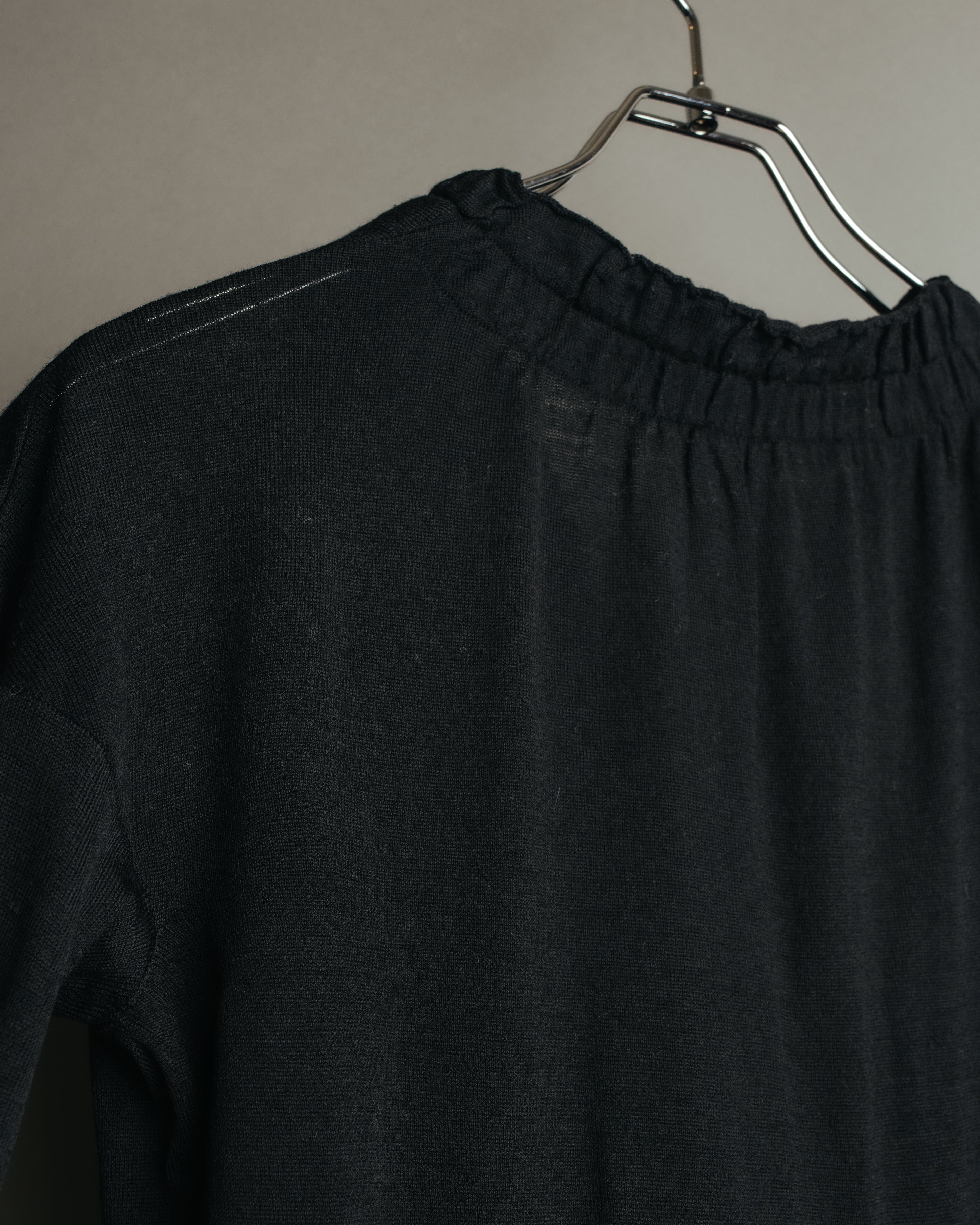 “GUCCI” 2001-2004 Tom Ford era gathered wool fringe knit top