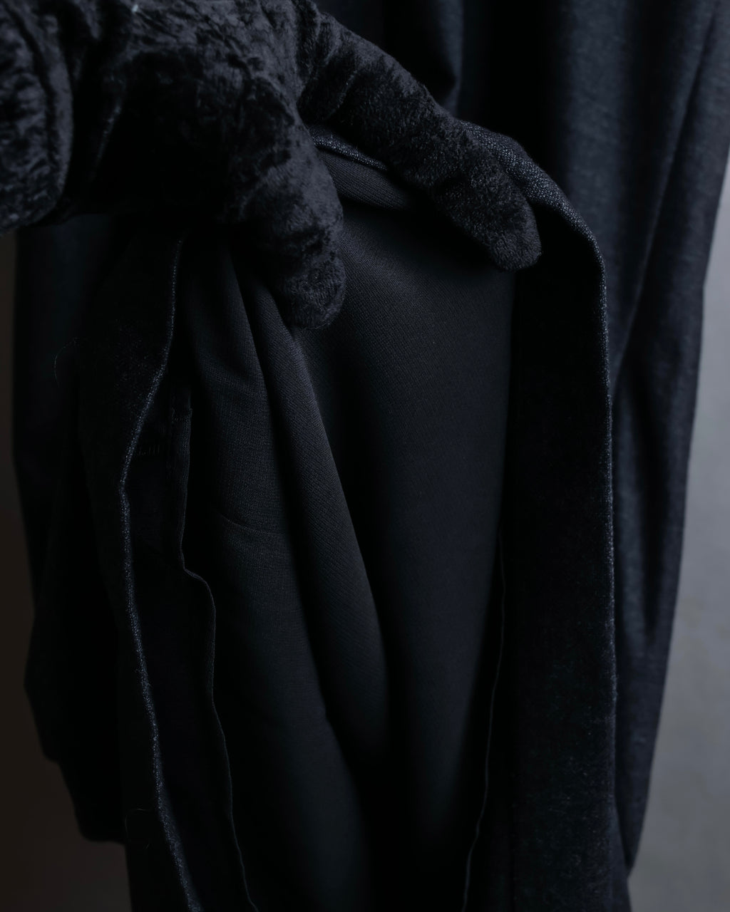 "MAISON MARGIELA" 16AW Deep tuck design sleeveless dress