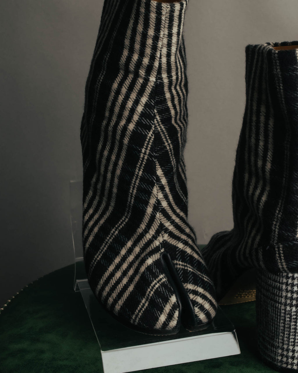 -SPECIAL- "Maison Margiela"2015's Tabi striped fabric ankle boots