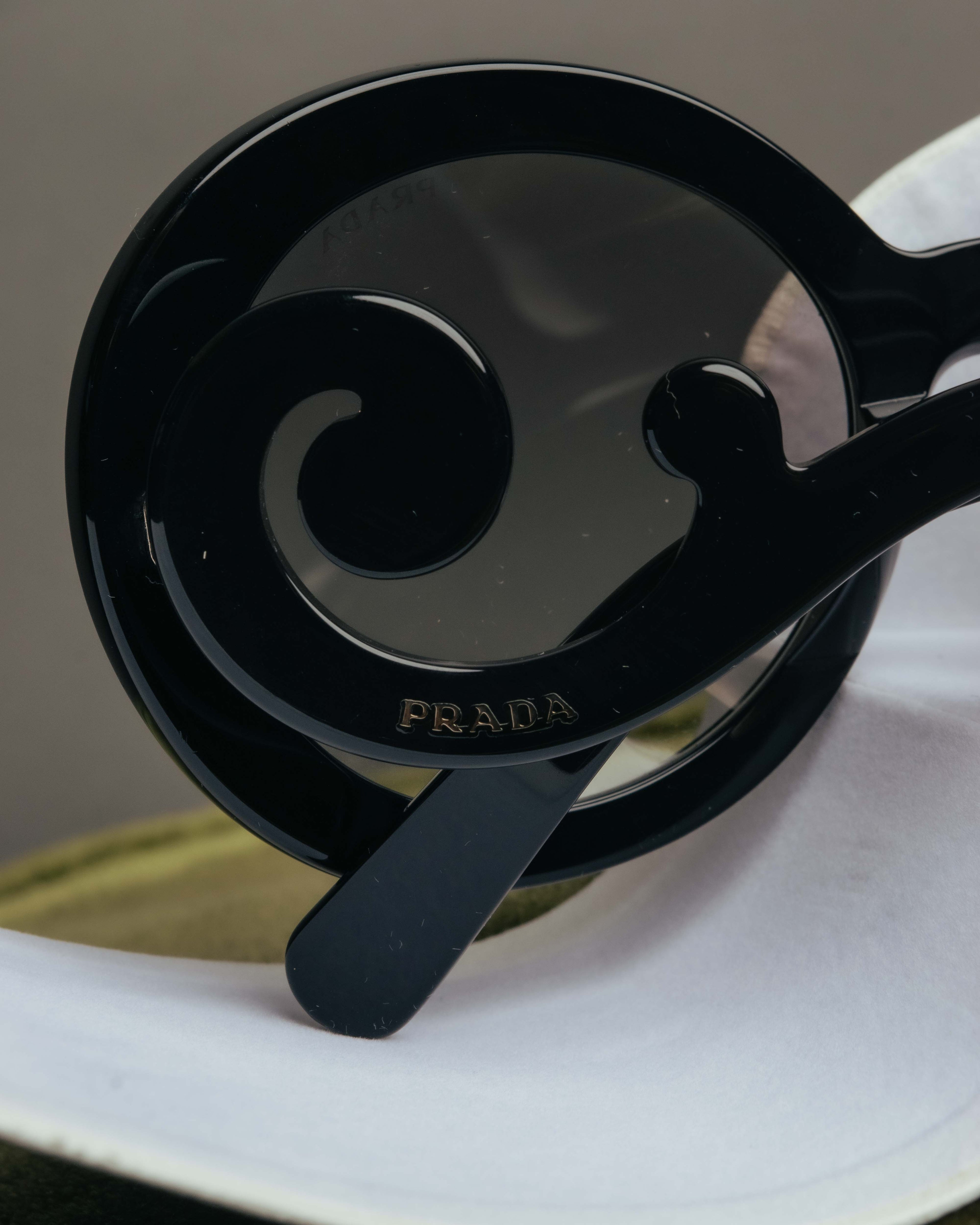 "PRADA" 10's Sculptural baroque sunglasses