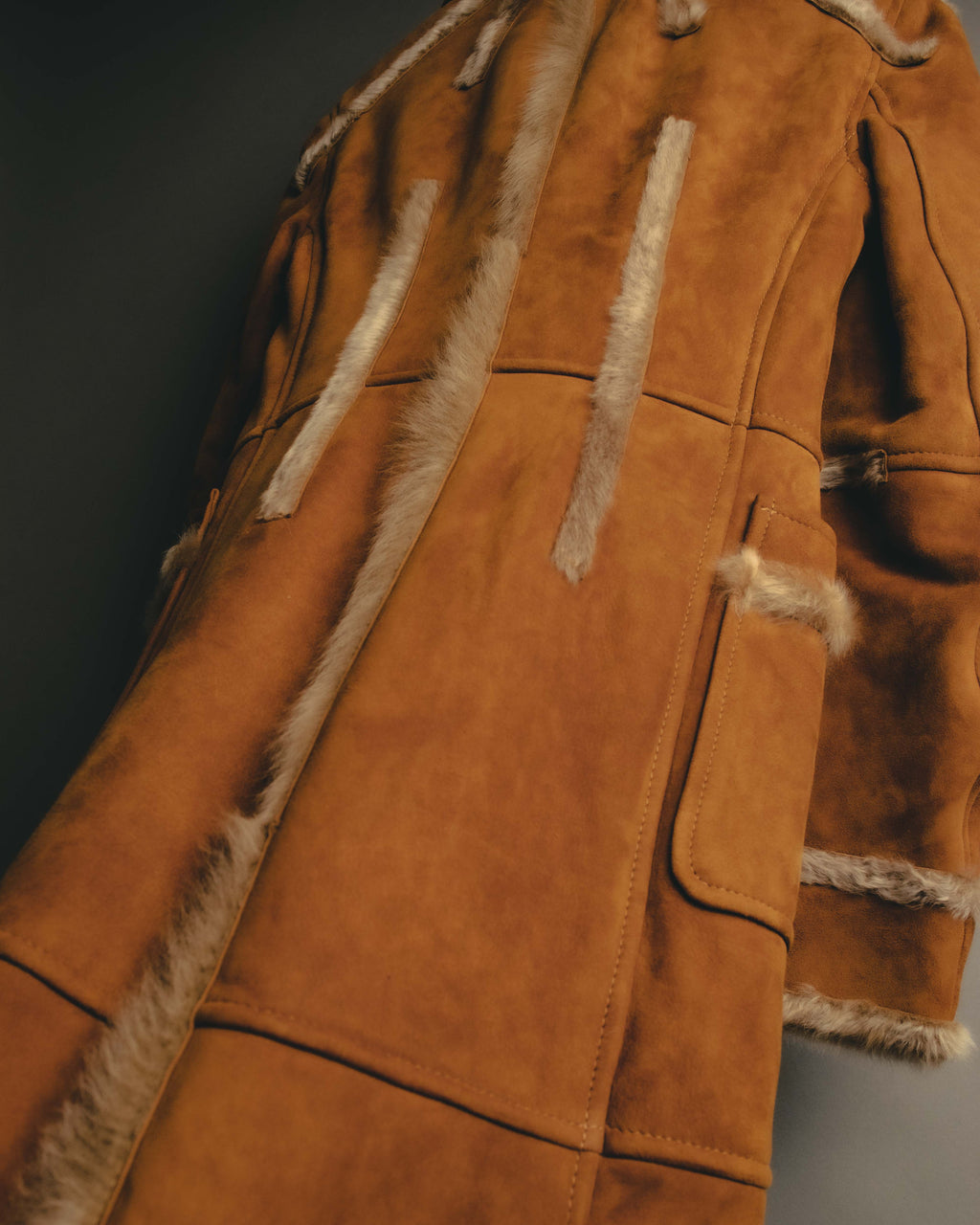 “DKNY” 90’s-00’s Italian shearling paneled long coat
