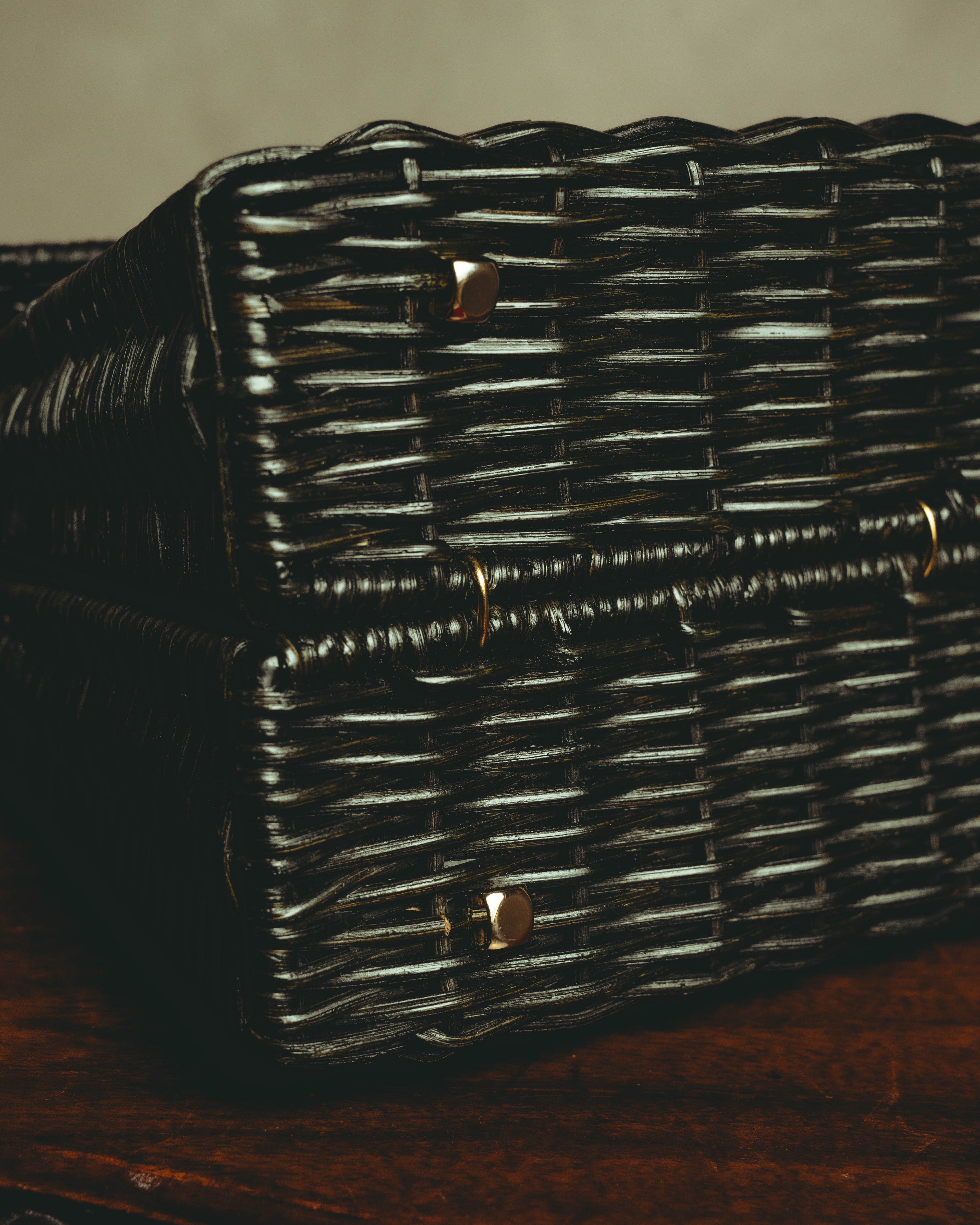 –SPECIAL– "Salvatore Ferragamo" 90's-00's Sculptural basket top-handle handbag