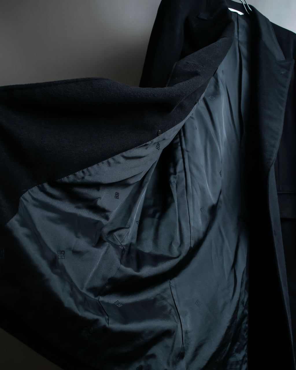 "MONSIEUR GIVENCHY" Double-breasted cashmere blend chesterfield coat