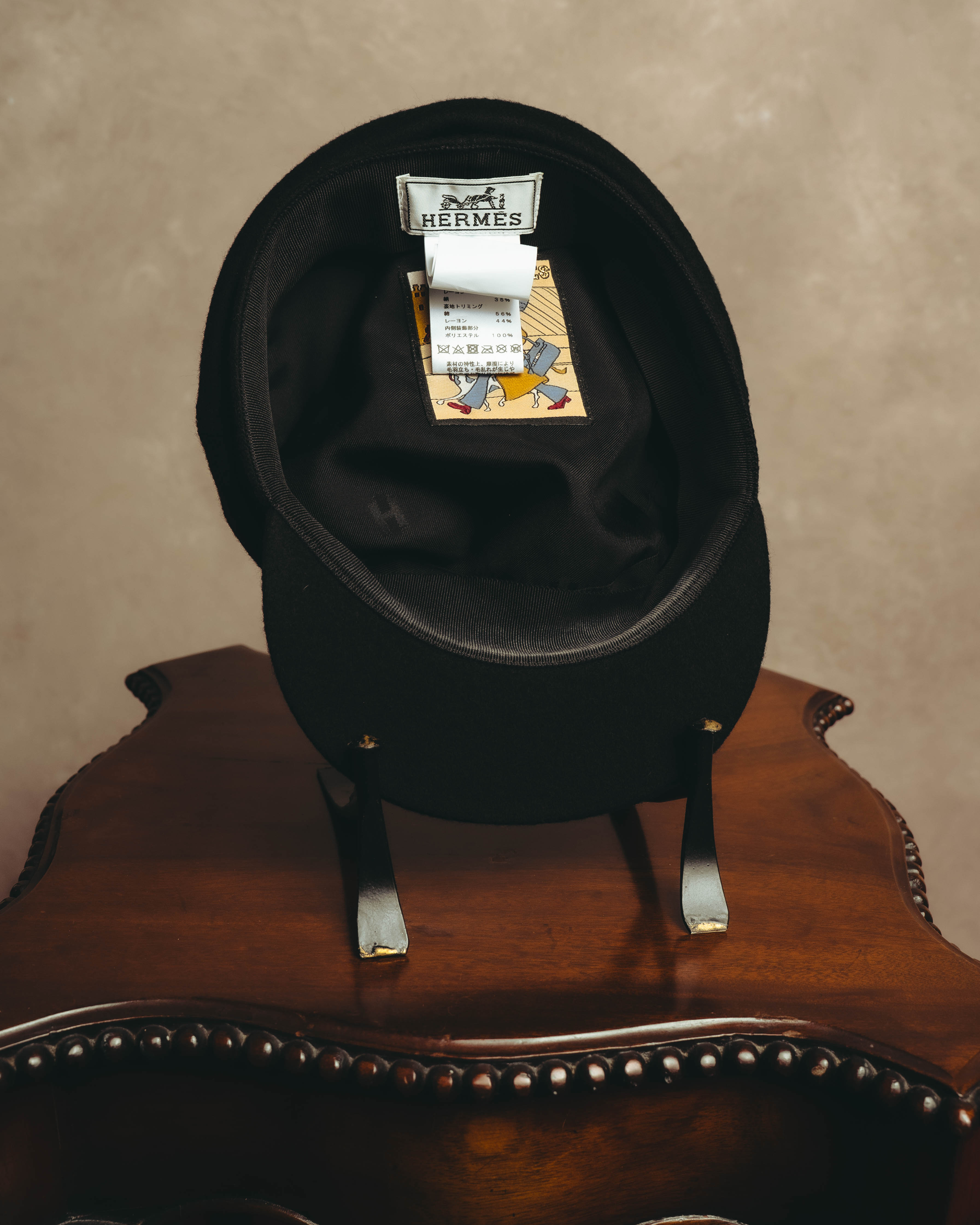 -SPECIAL- “HERMES” 2022-2023 La Parisienne patch cashmere Deauville cap