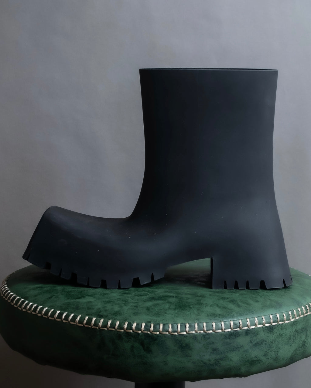 "BALENCIAGA" Rubber black trooper boots