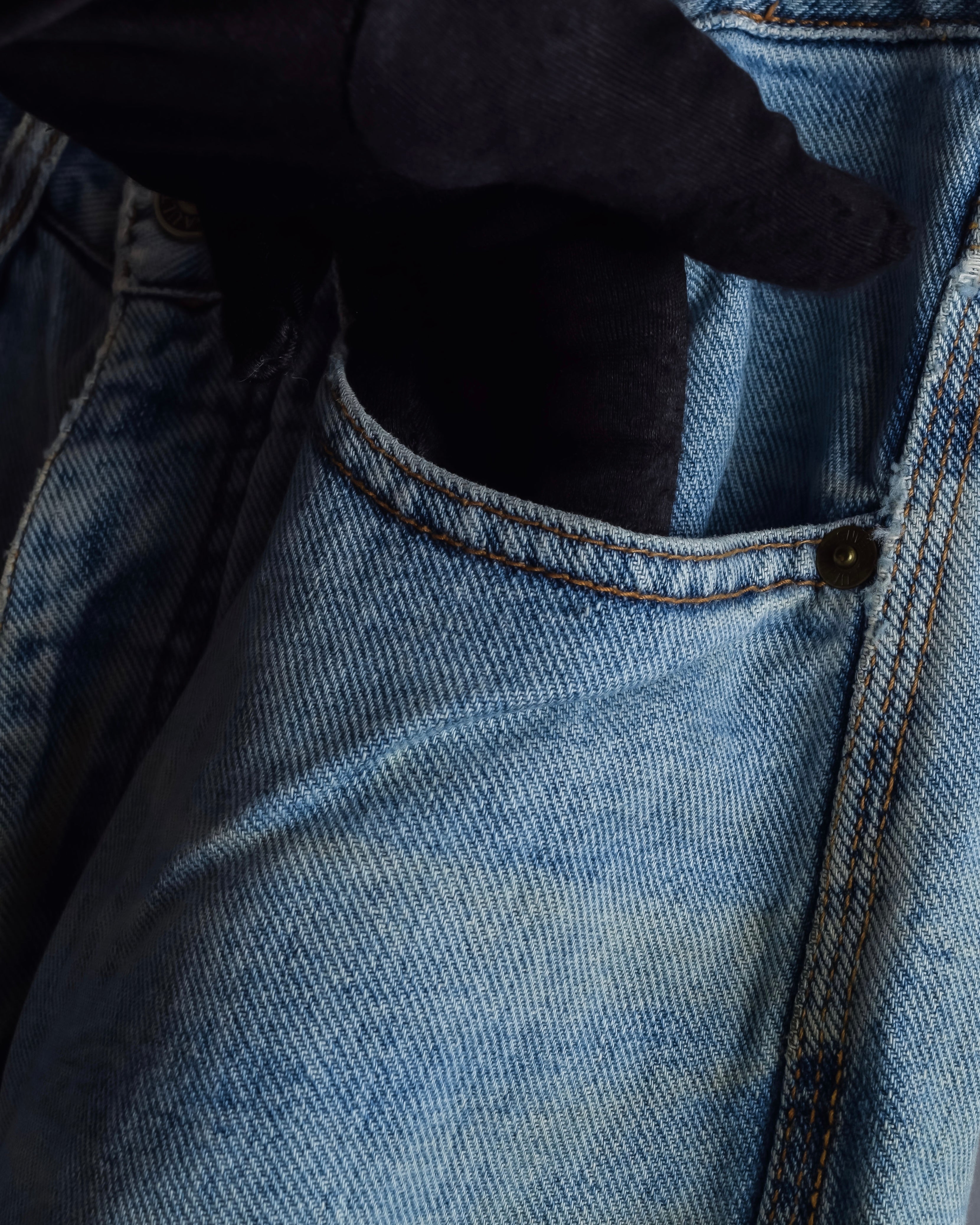 "JEAN PAUL GAULTIER JEANS" Beautiful fade button fly straight denim