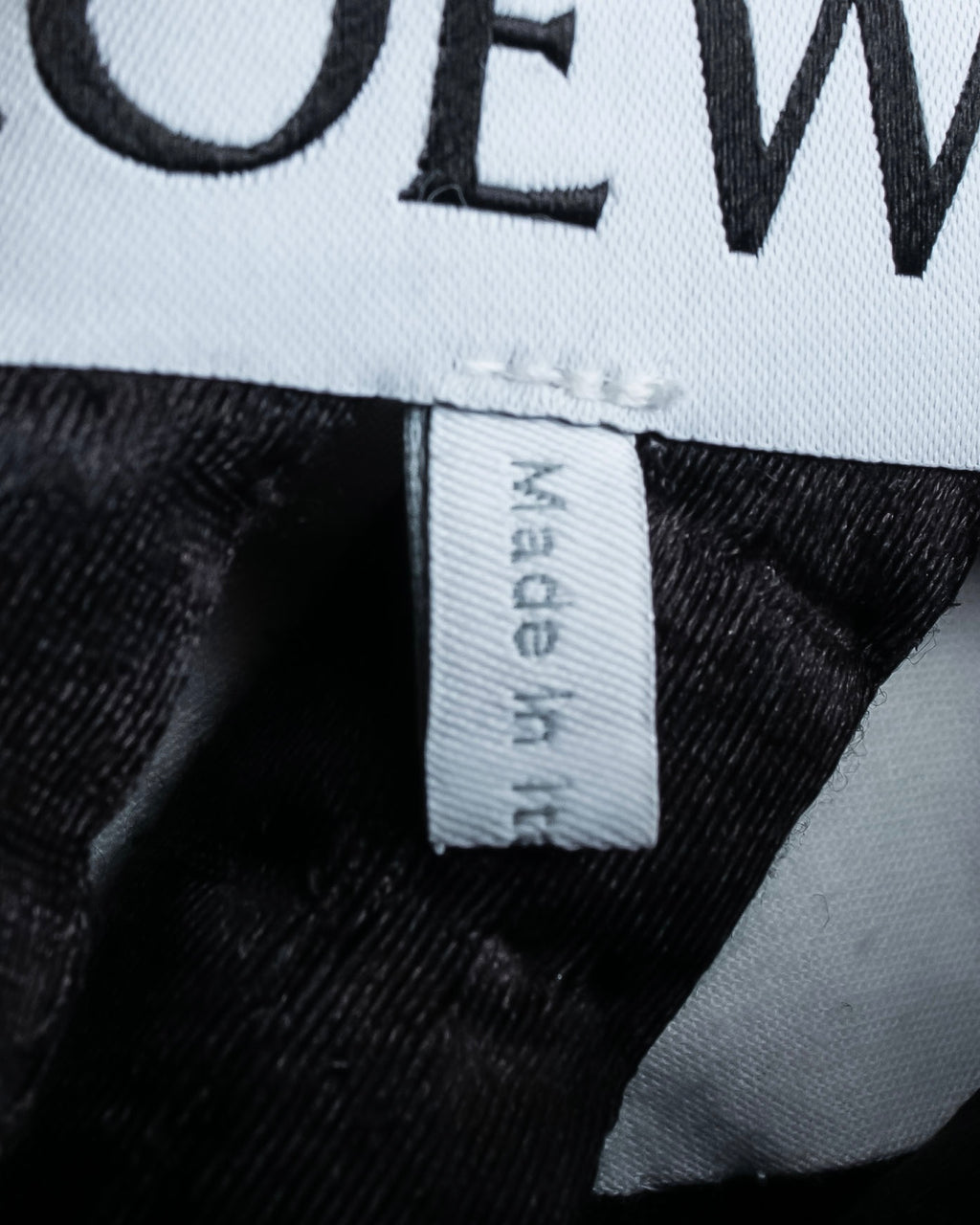 "LOEWE" Deep pleat tapered draped slacks