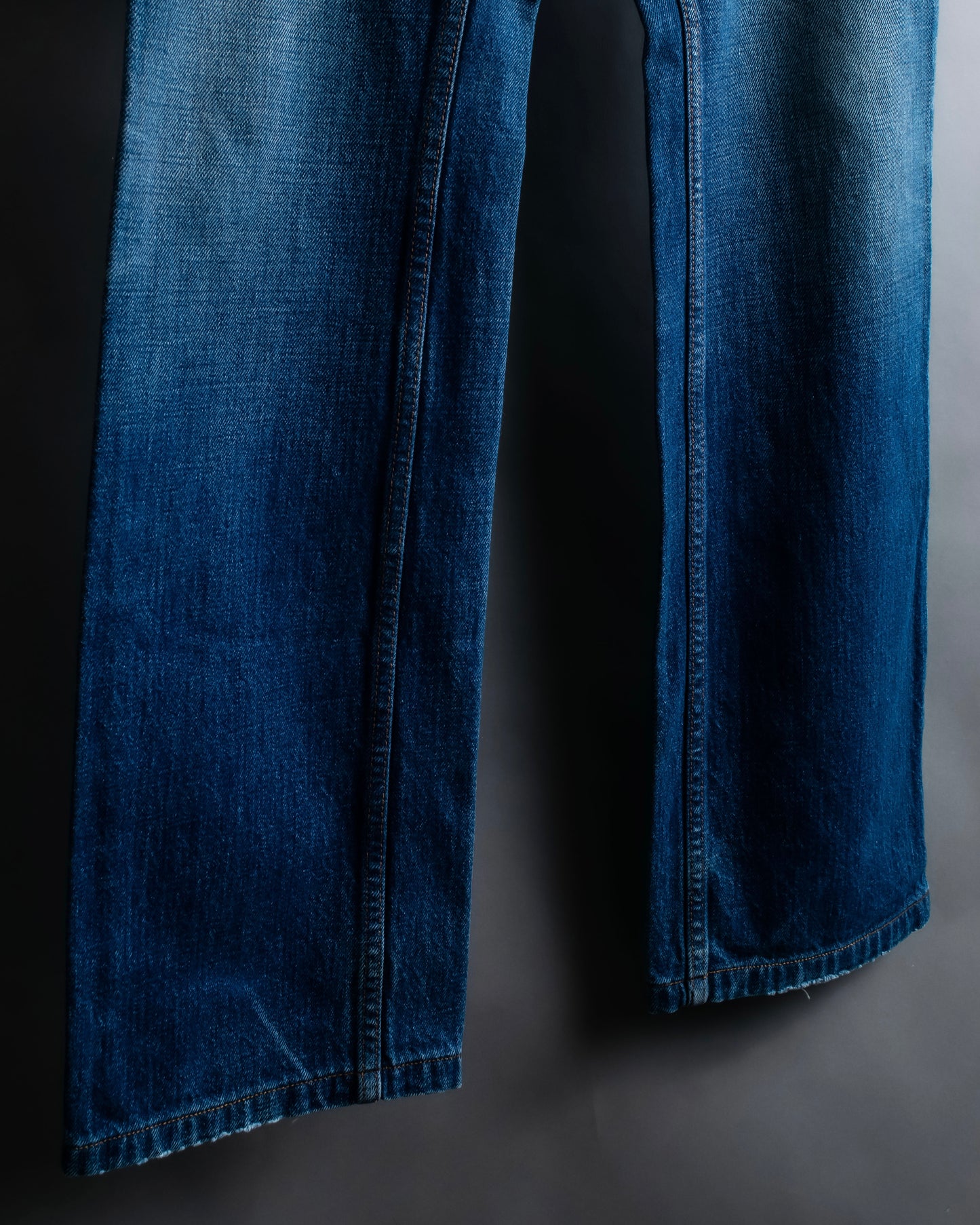 "PRADA" Vintage style three dimensional cut jeans