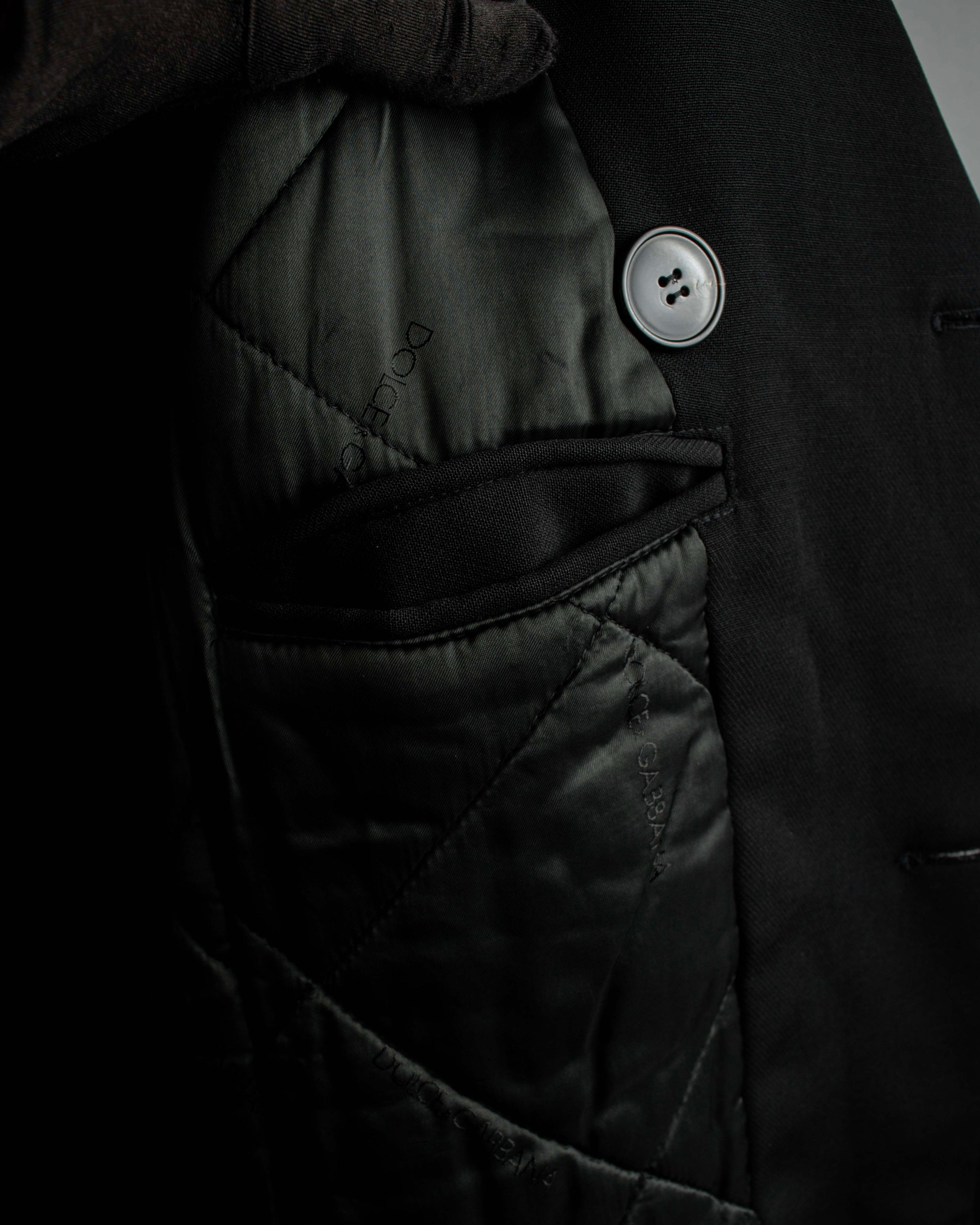 "Dolce & Gabbana" Navy originated Italian tailored pea coat