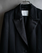 "HUGO BOSS" Satin switch lapel shaped tailored coat