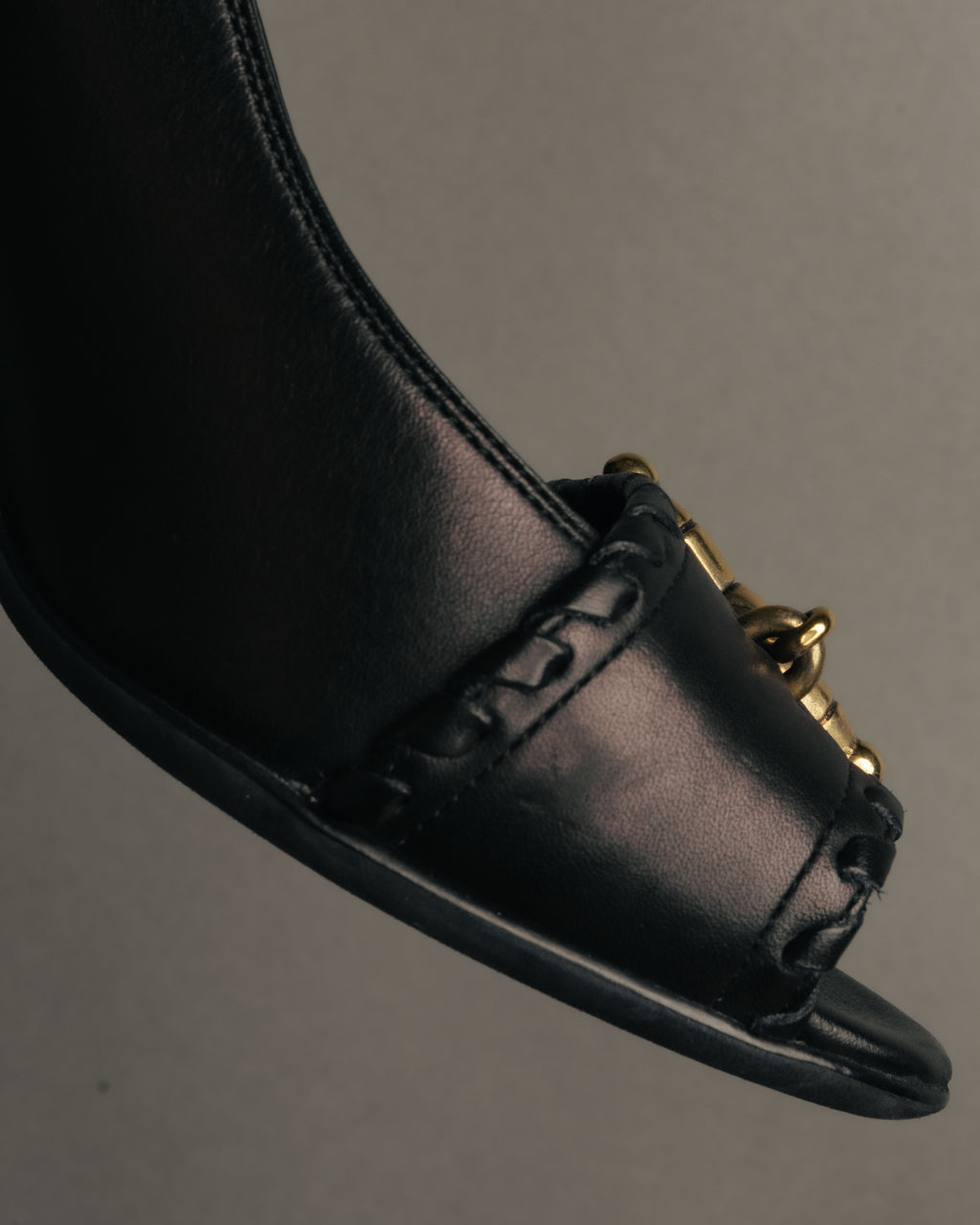 “GUCCI” 90’s-00’s Horsebit open toe pumps
