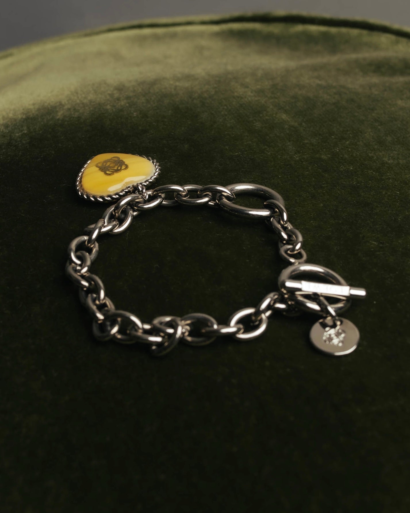 “LOEWE“ 16AW Yellow heart charm chain bracelet