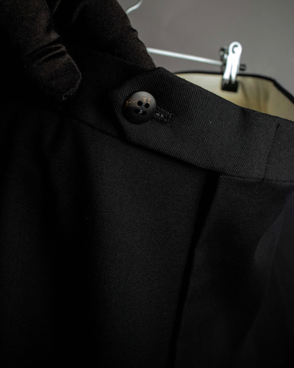 "CHRISTIAN DIOR MONSIEUR" Classical tailored Zegna base satin tuxedo set up