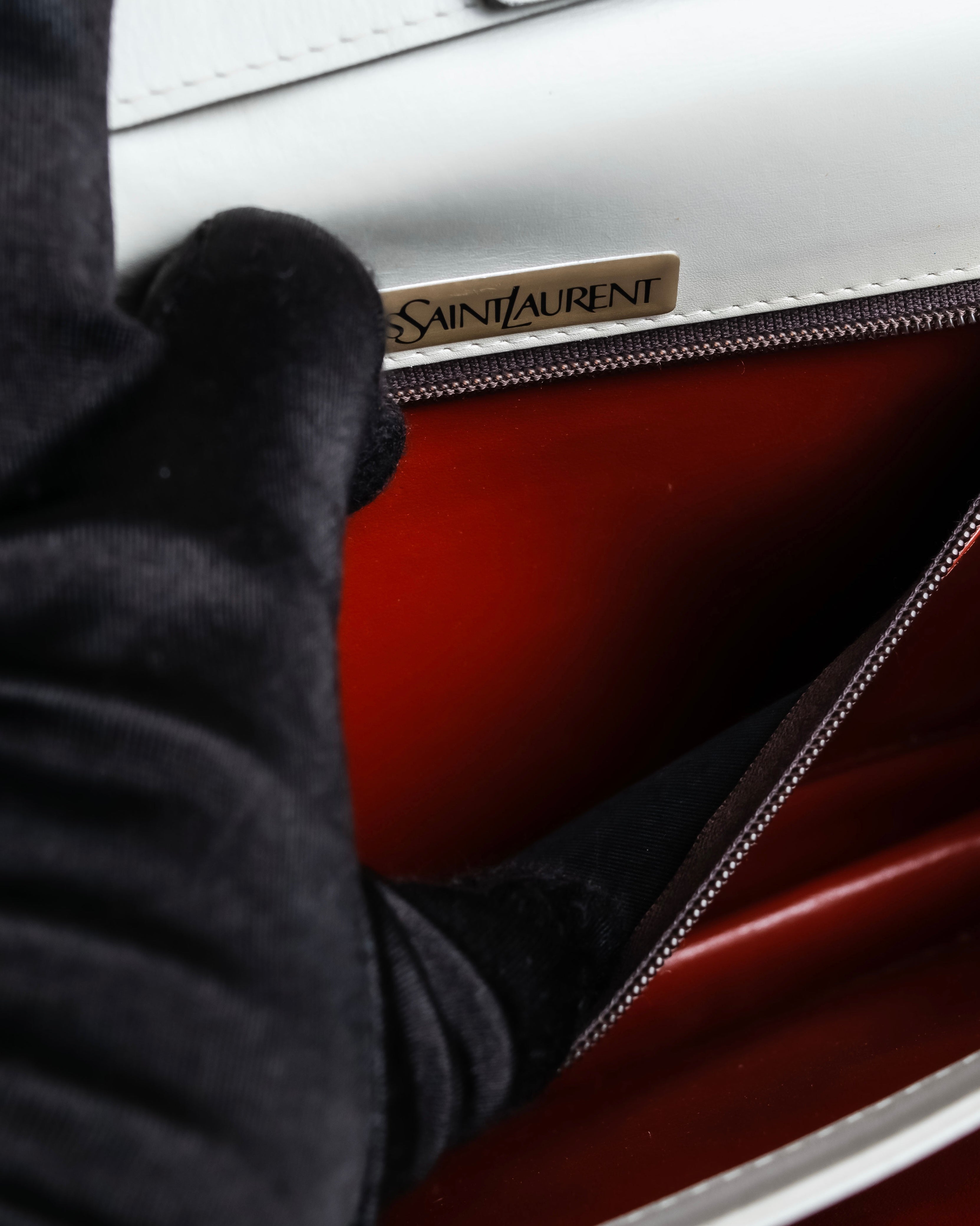 "YVES SAINT LAURENT" Large tab detail white leather shoulder bag