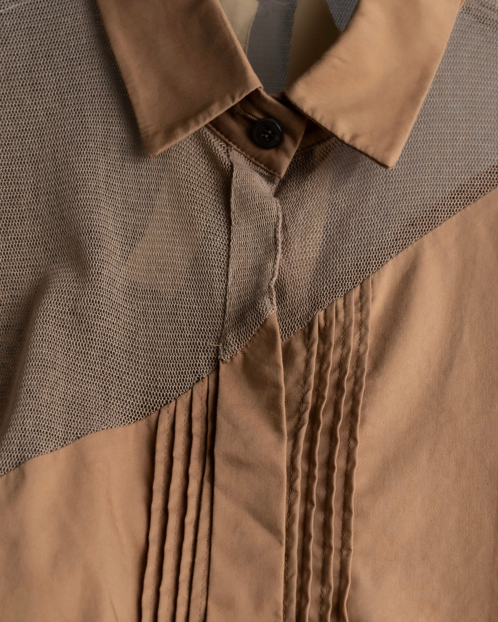 "N21 NUMEROVENTUNO" Switching design concealed shirt
