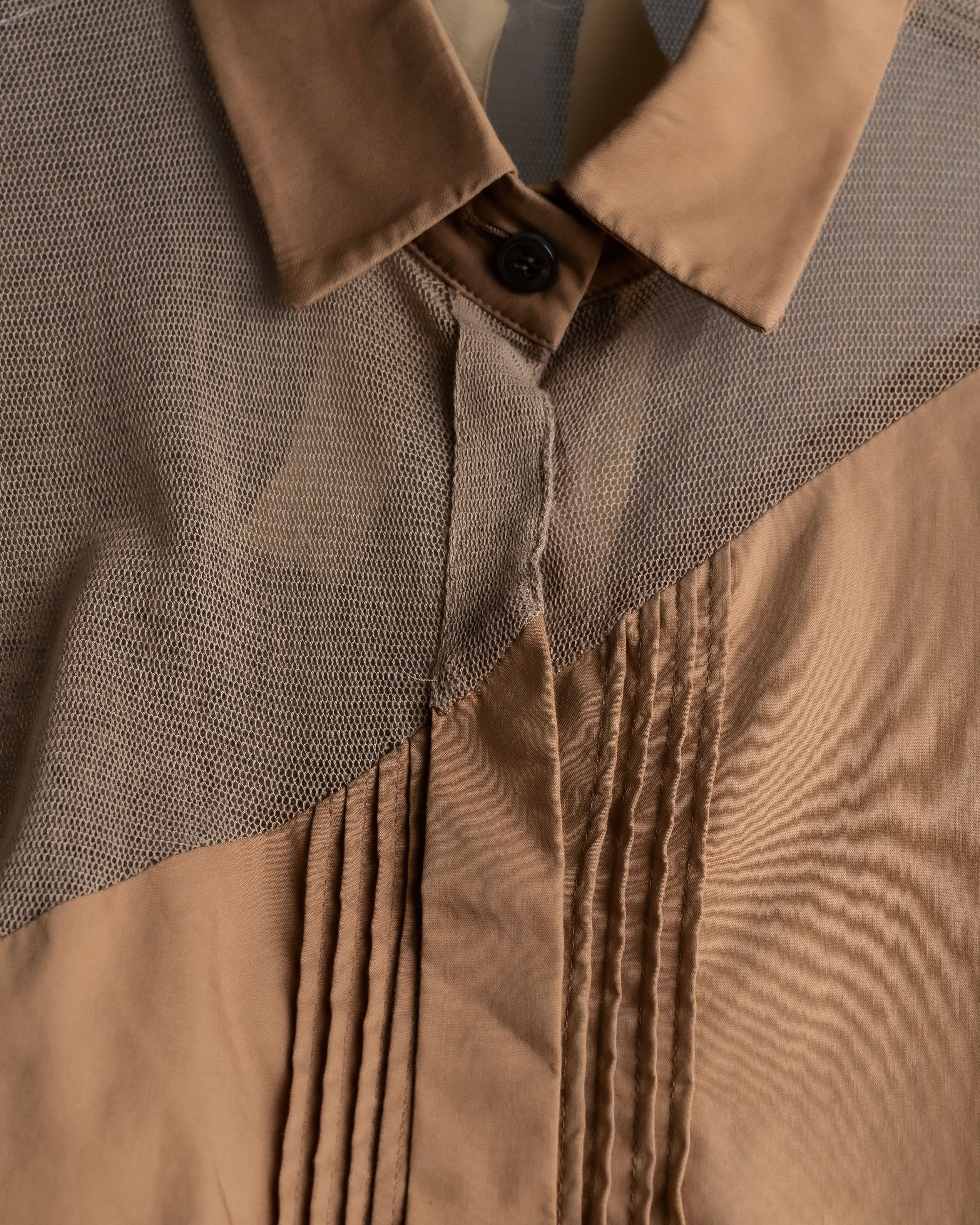 "N21 NUMEROVENTUNO" Switching design concealed shirt
